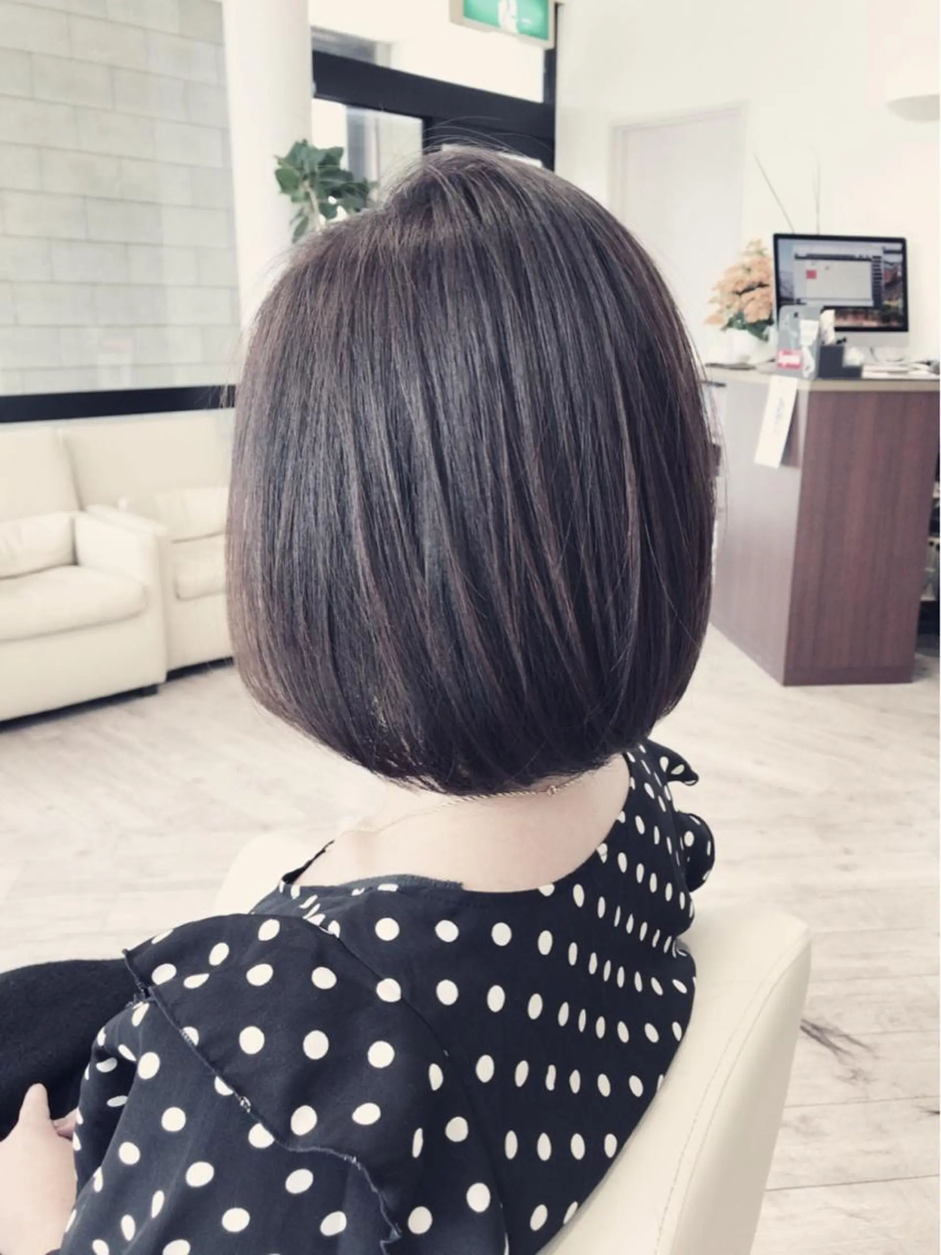 セミロング カラー パーマ ヘアアレンジ メンズ キッズ ネイル マツエク・マツパ Leyシェアサロン所属・KenIchi施術者 1%未満ドライカットのヘアスタイル