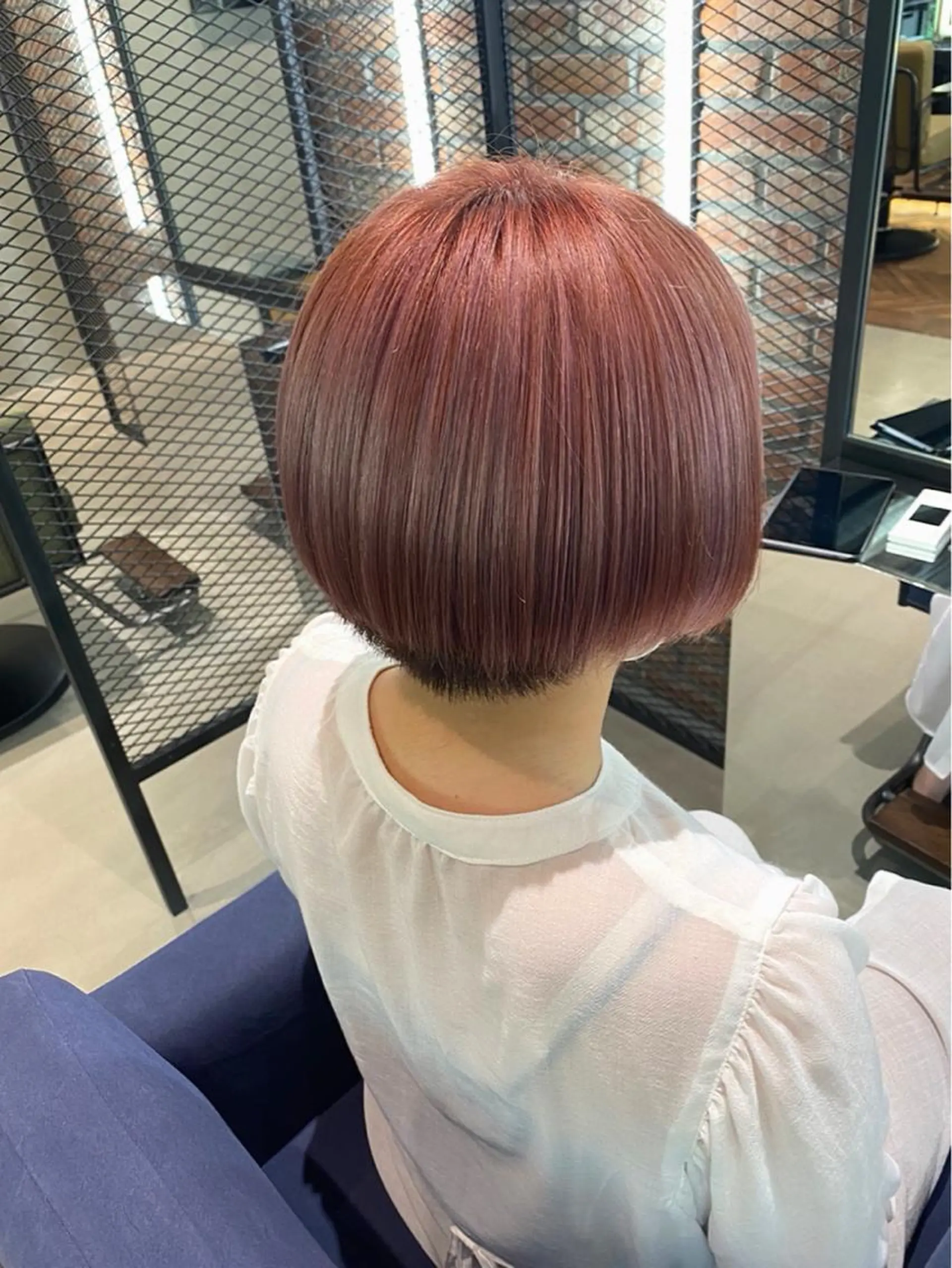 カラー ピンクカラー MUK ムクのヘアスタイル