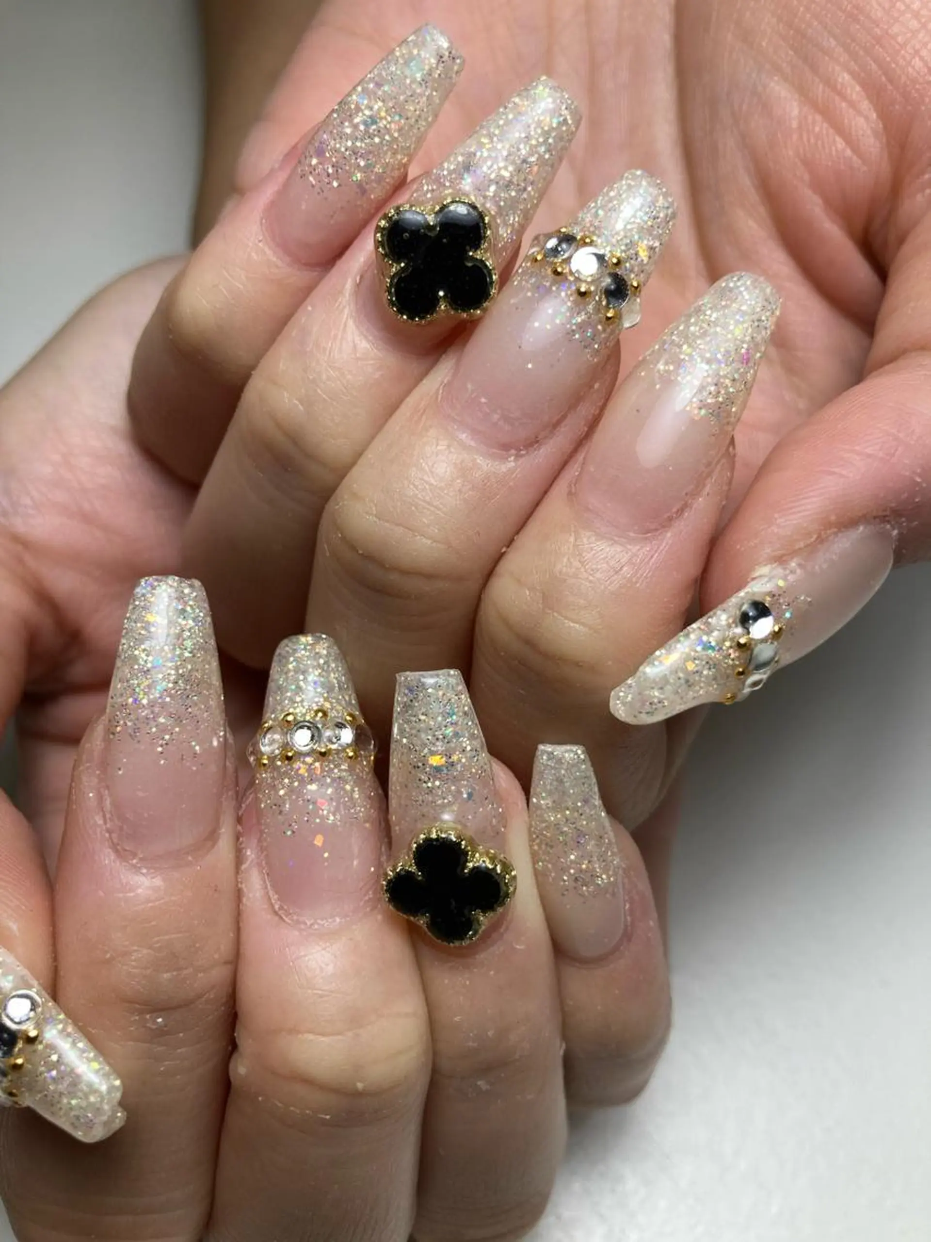 ネイル nailALBA 安蒜良彰のネイルデザイン