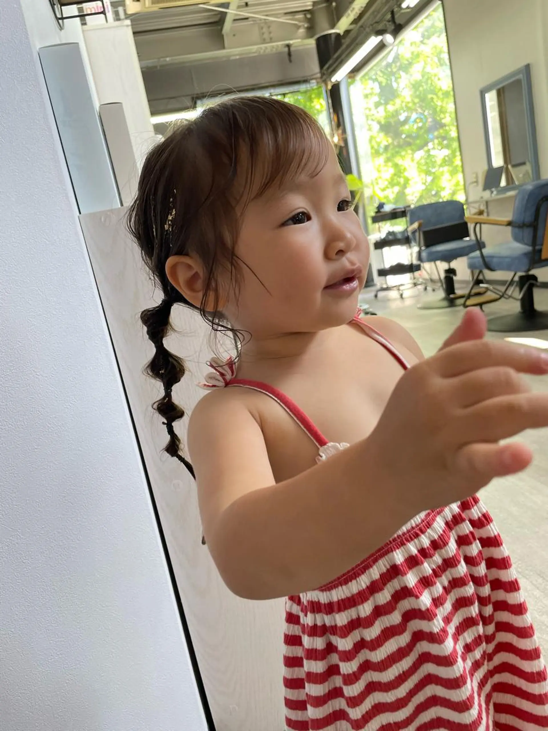 ヘアアレンジ キッズ 玉ねぎヘアー オノ アカネのヘアスタイル