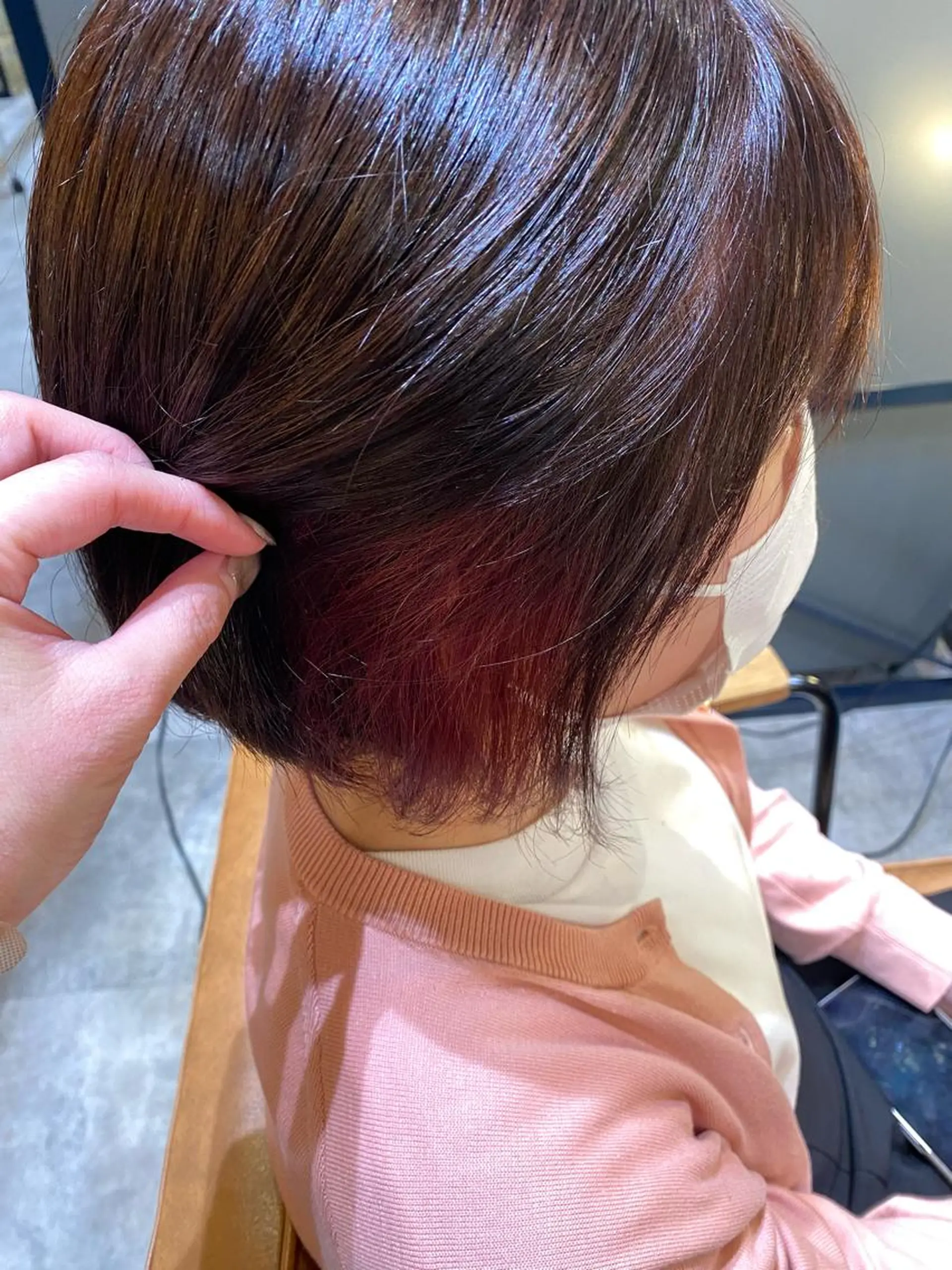 ショート カラー ヘアカラー 阪本 愛実のヘアスタイル