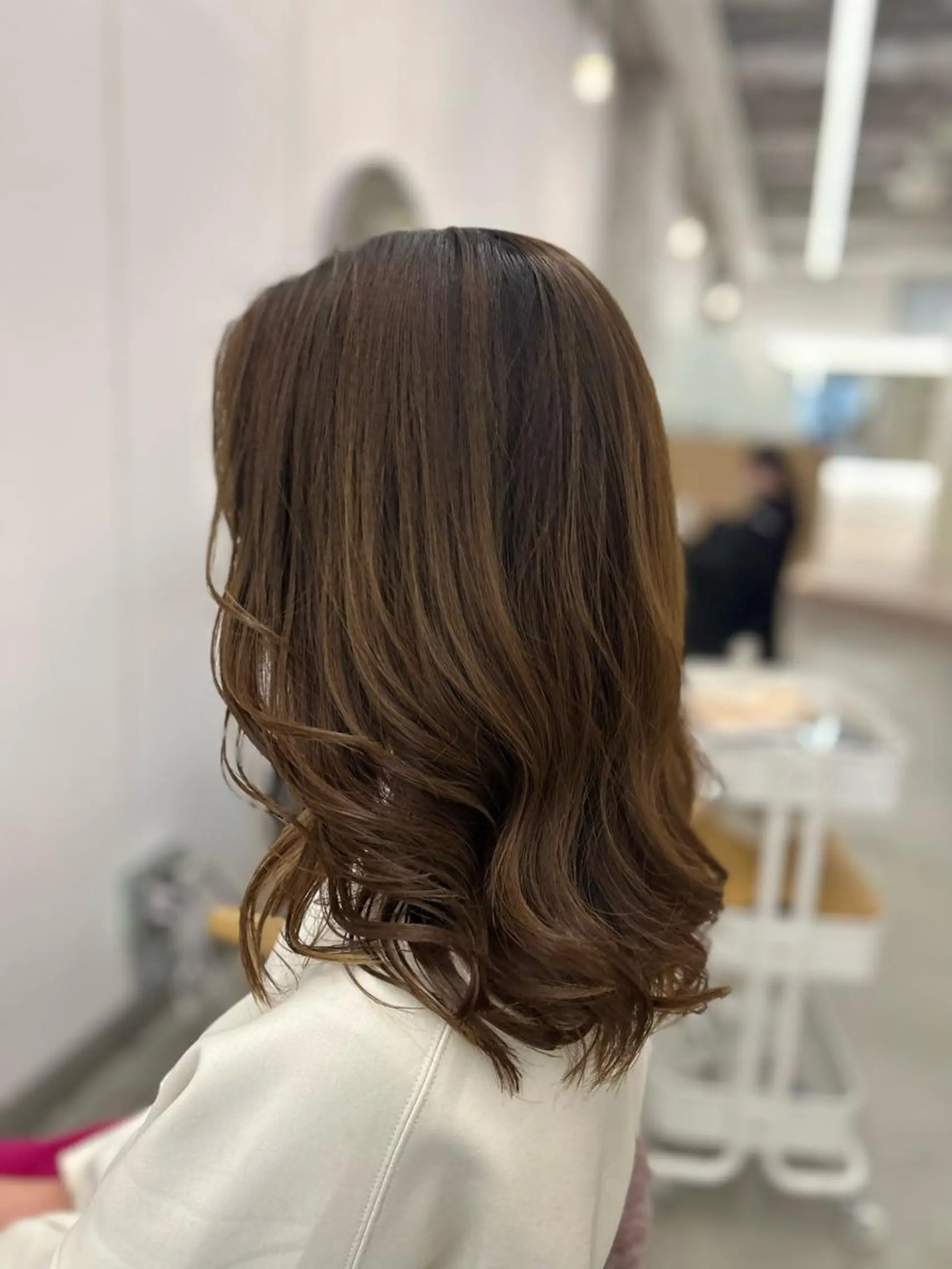 ミディアム カット ヘアカラー トリートメント 名古屋/伏見/花屋 併設/不破新のヘアスタイル