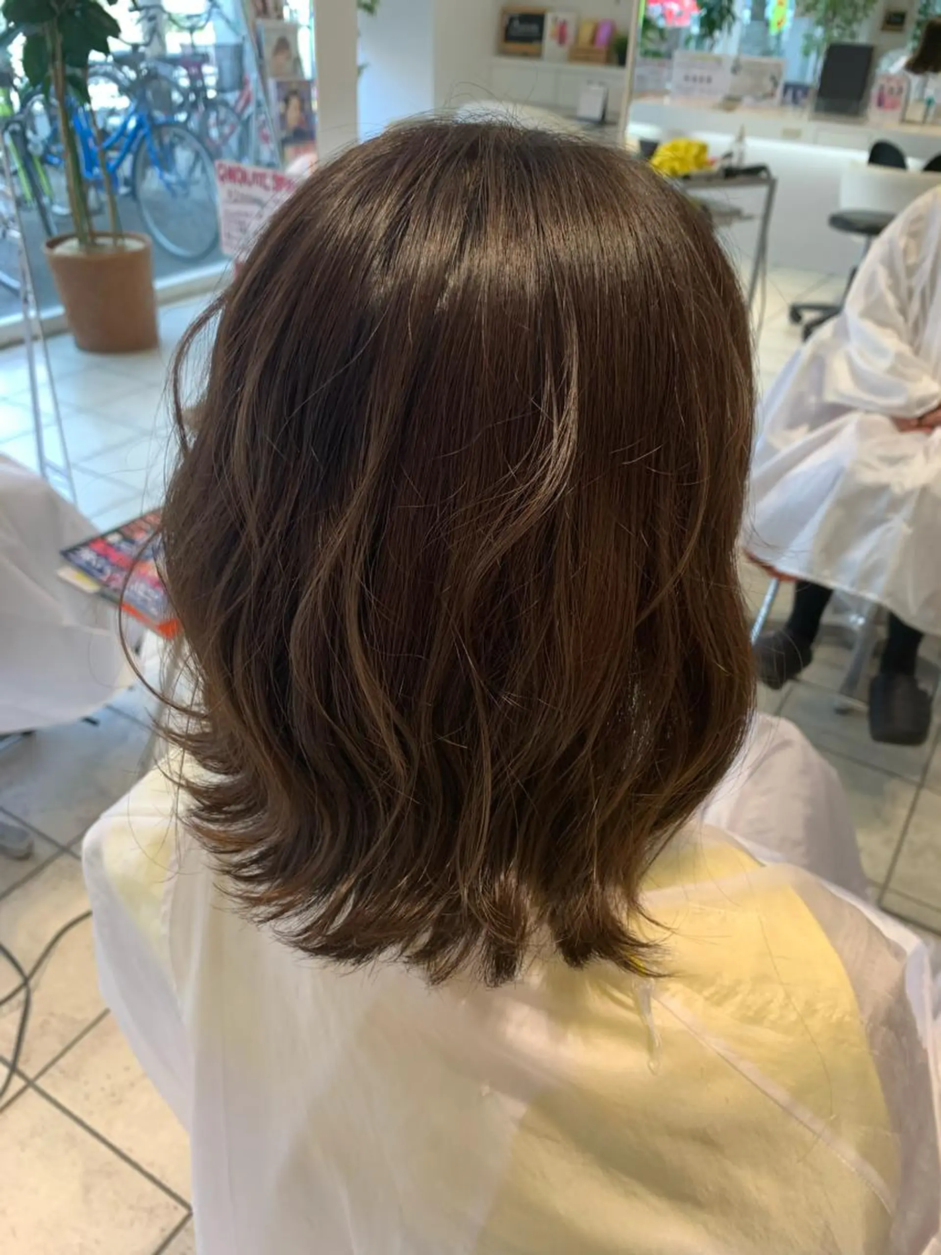 ミディアム カラー Uni.所属・地毛風ストレート/ 髪質改善/榎本流行のヘアスタイル