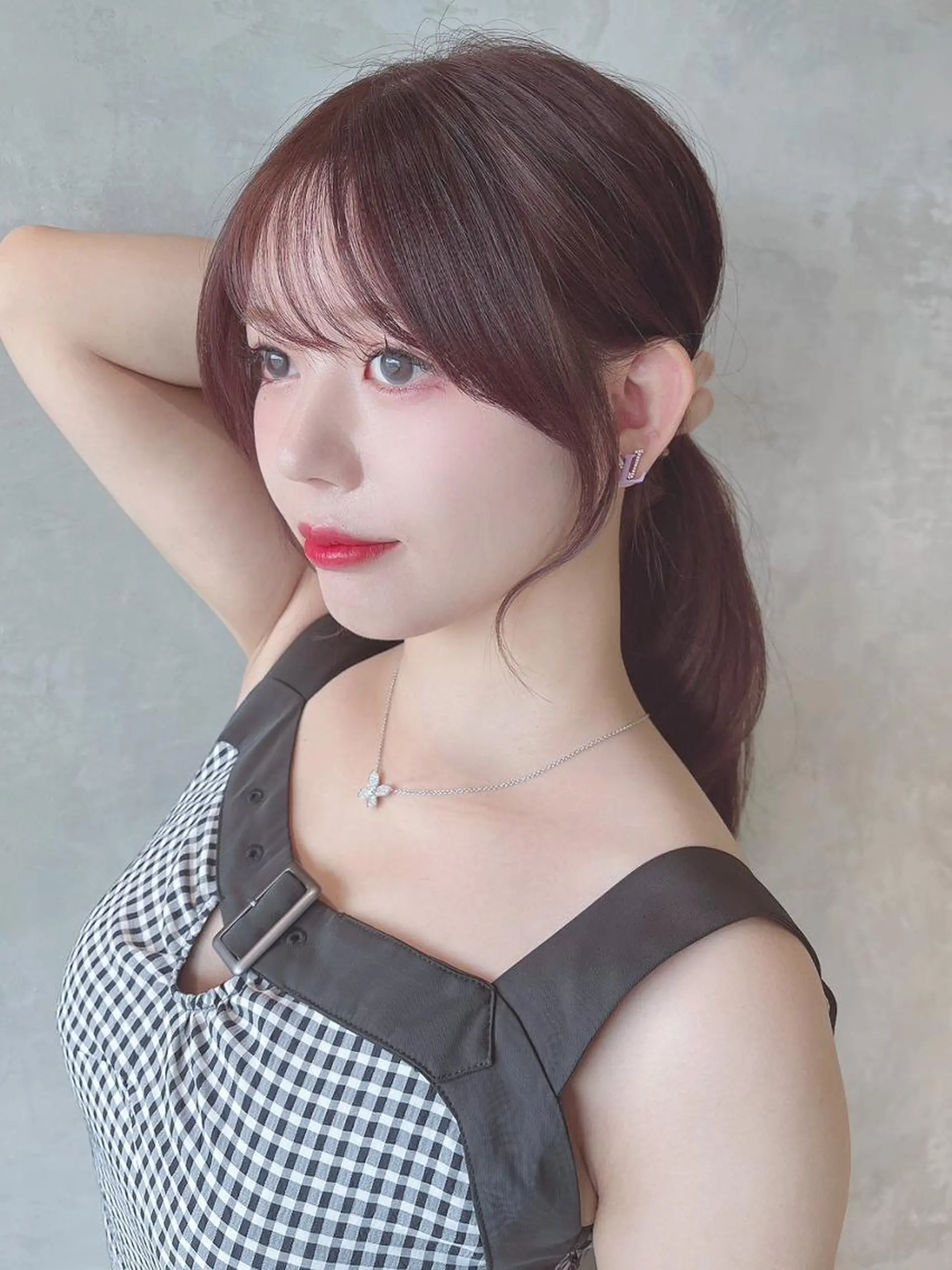 セミロング カラー 顔周りカット ITbyALBUM 中野店のヘアスタイル