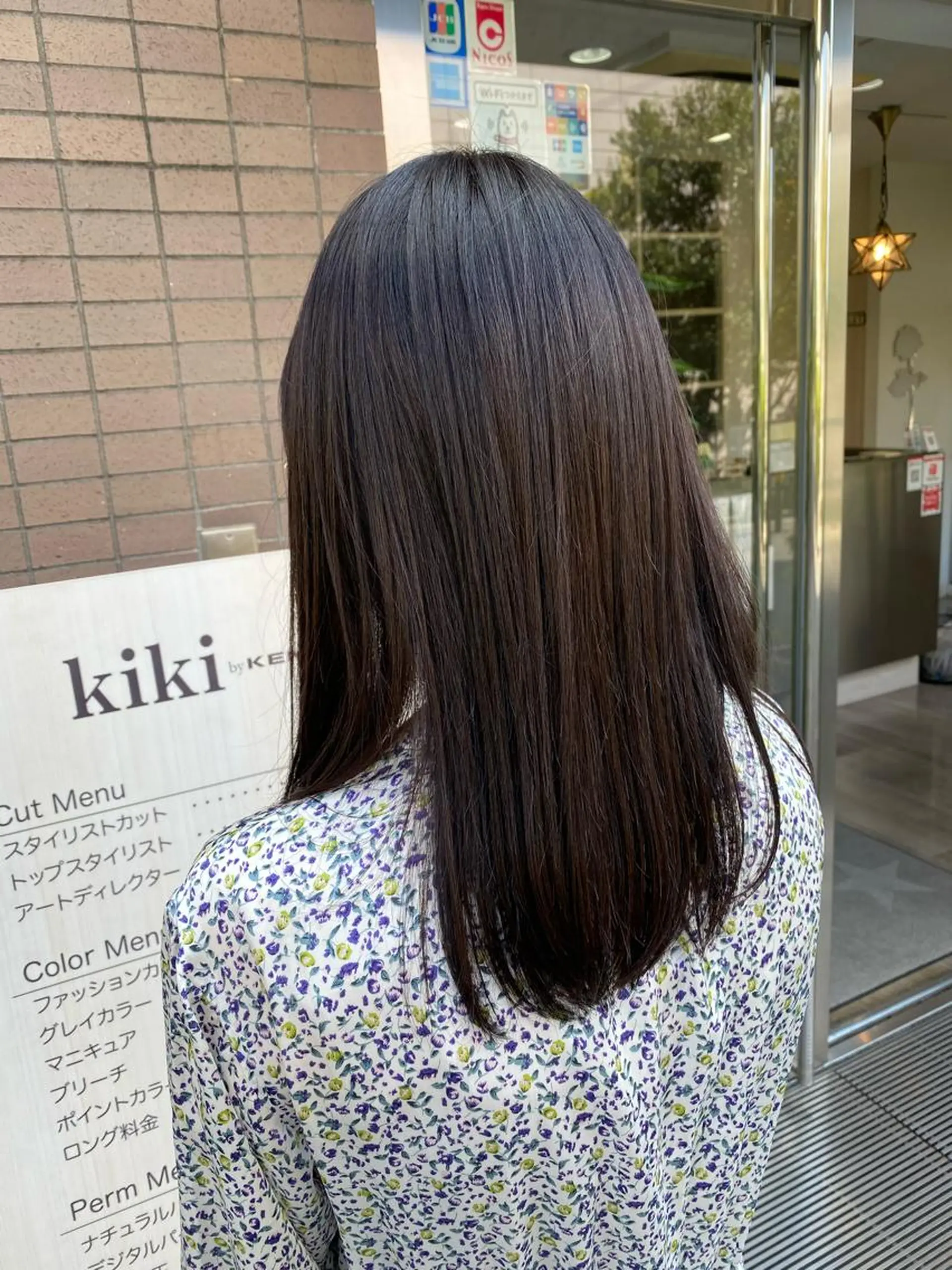 セミロング ELEN 新百合ヶ丘のヘアスタイル