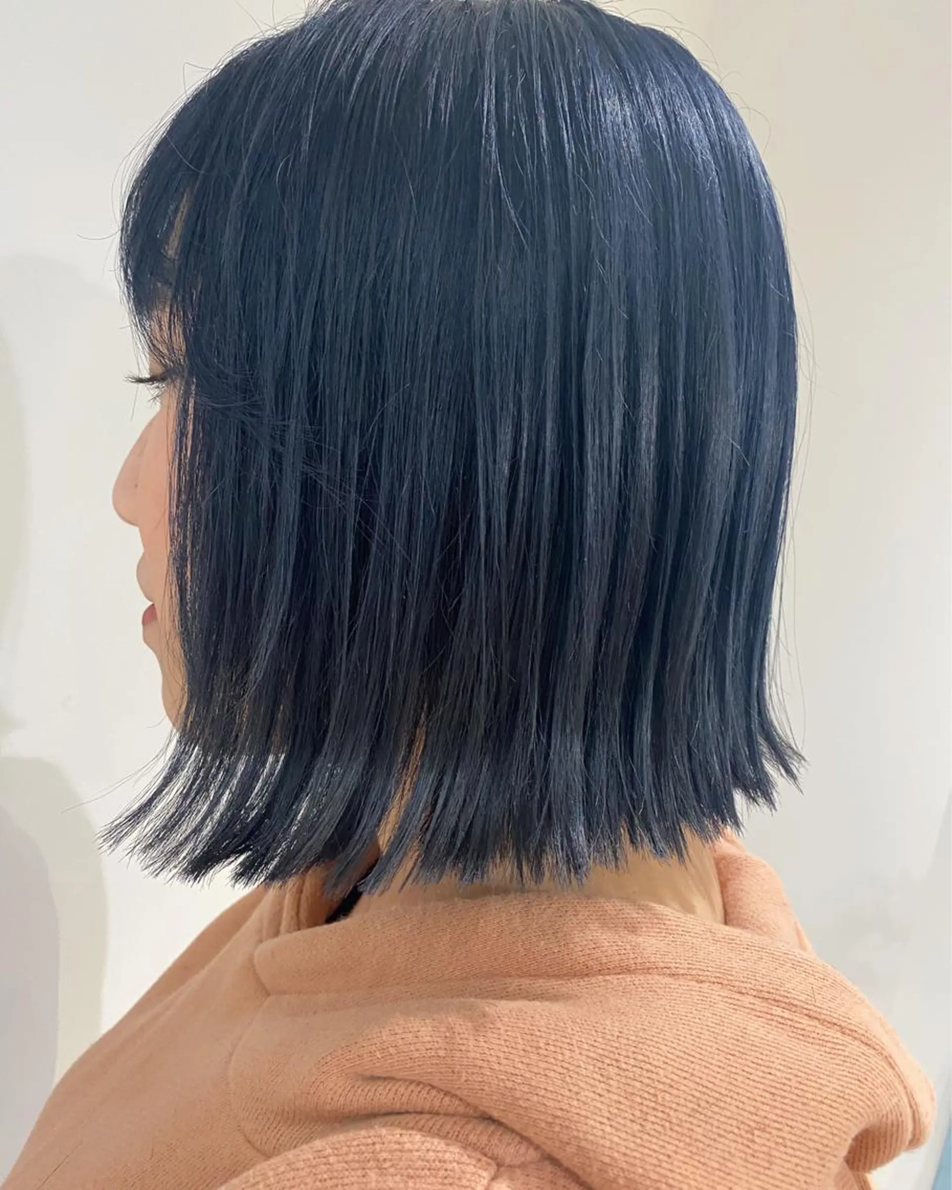 ショート カラー ネイビーカラー カット ヘアカラー トリートメント scene.池袋所属・scene. haraのヘアスタイル