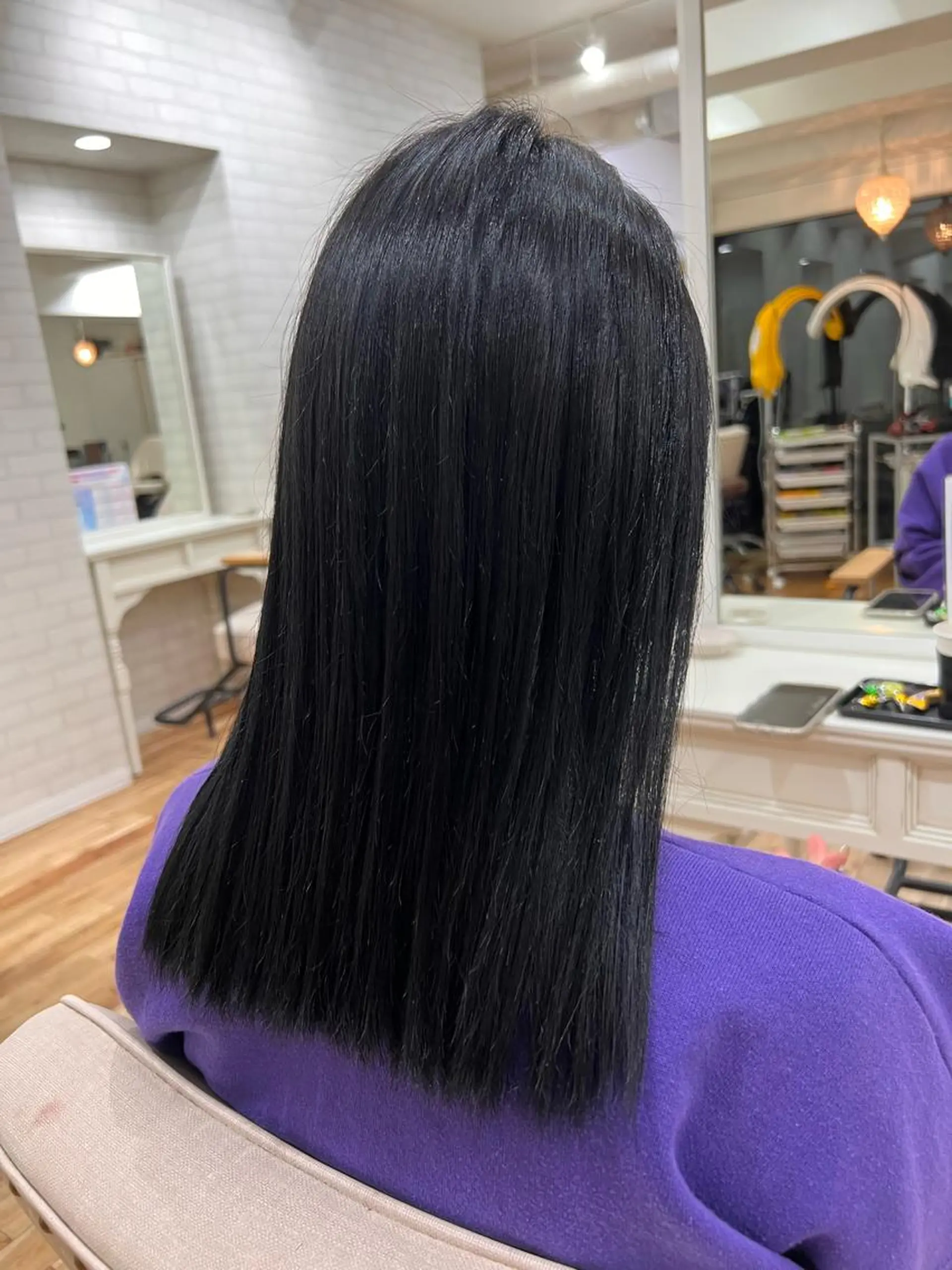 セミロング カラー 笹江 瑞穂のヘアスタイル