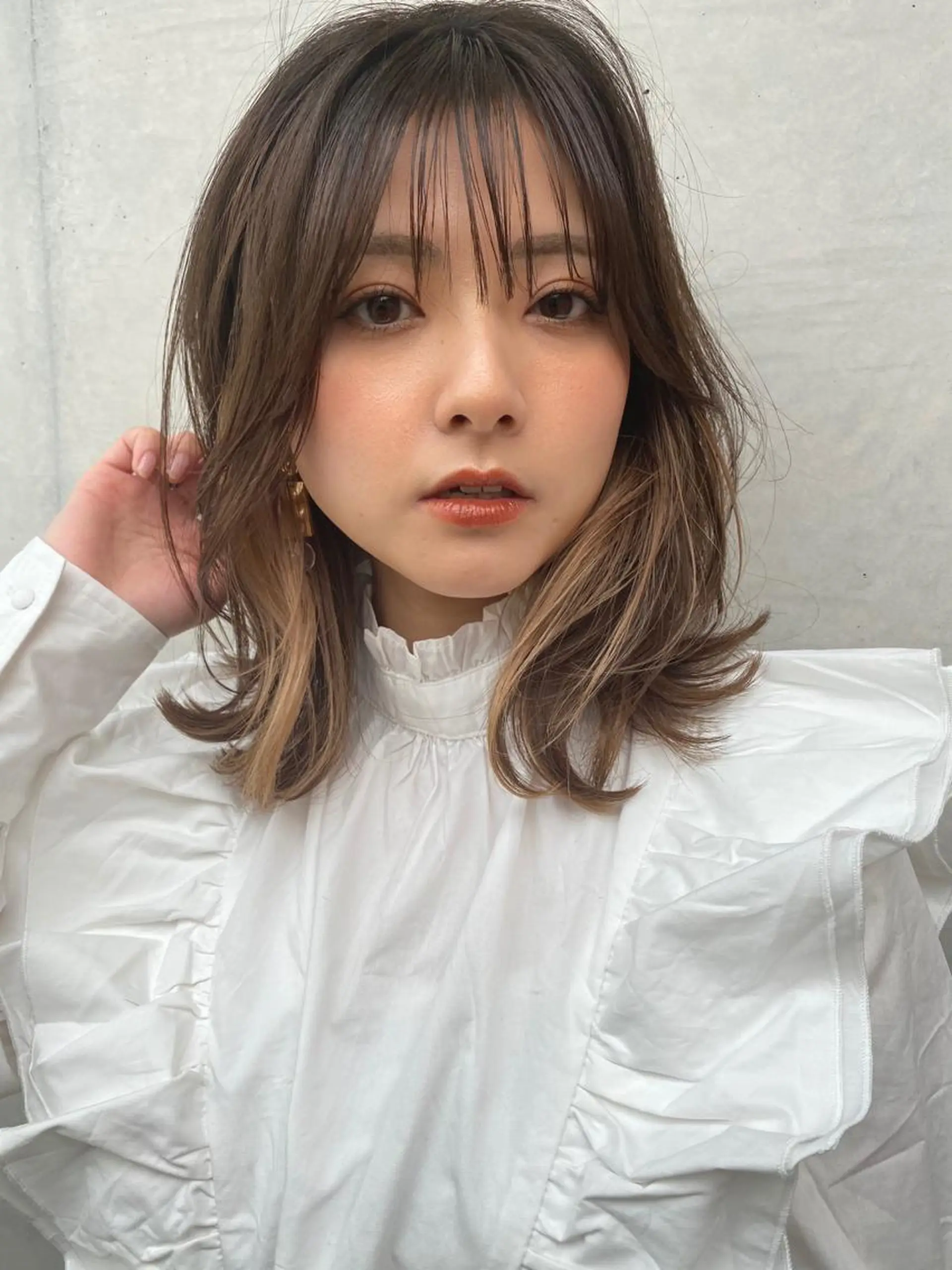 ミディアム カラー 似合わせレイヤー 🇰🇷荒木洋文のヘアスタイル