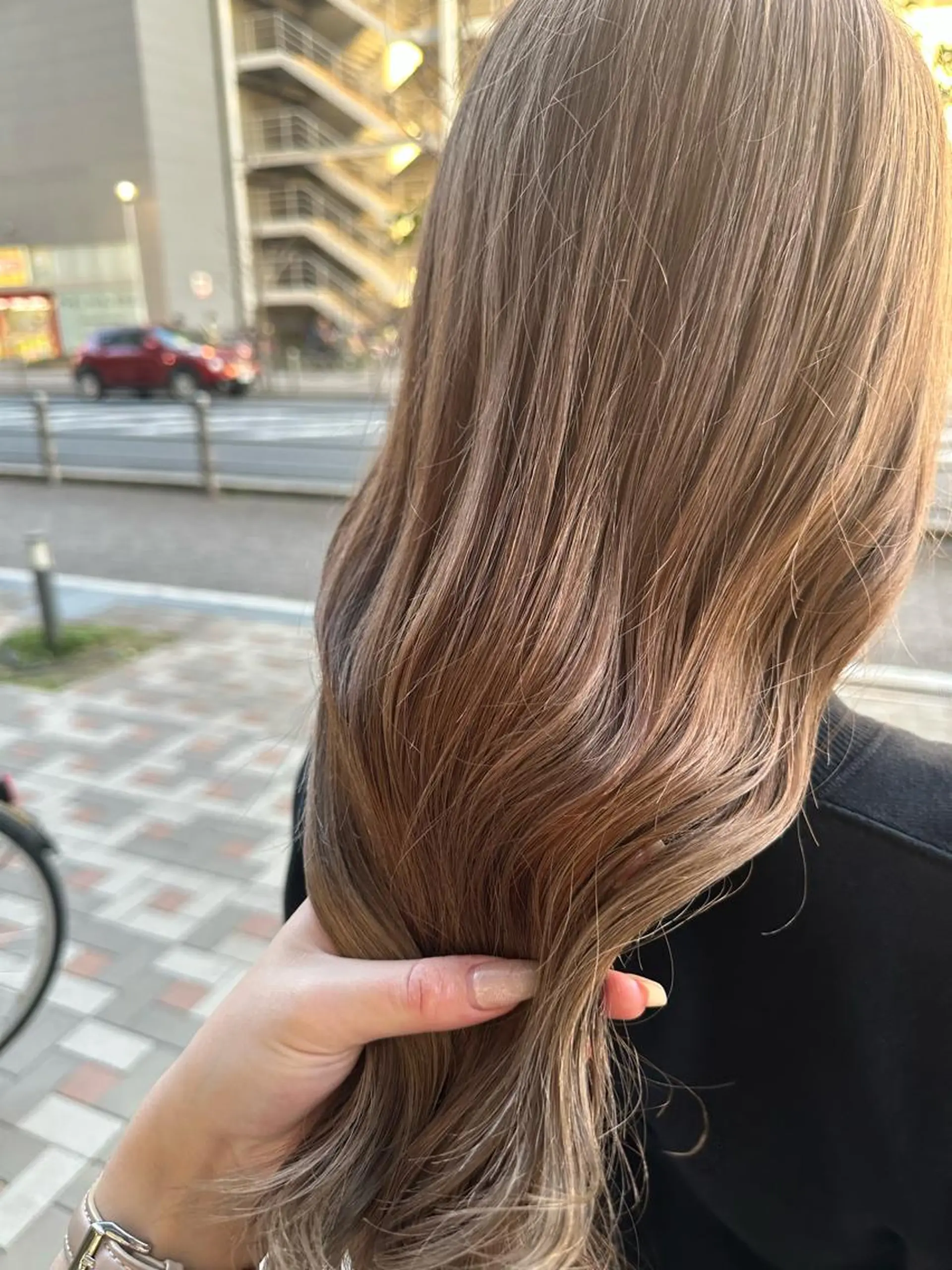 ロング カラー ヘアアレンジ ベージュカラー Cloe 梅田所属・🌼北口 絢🌼のヘアスタイル