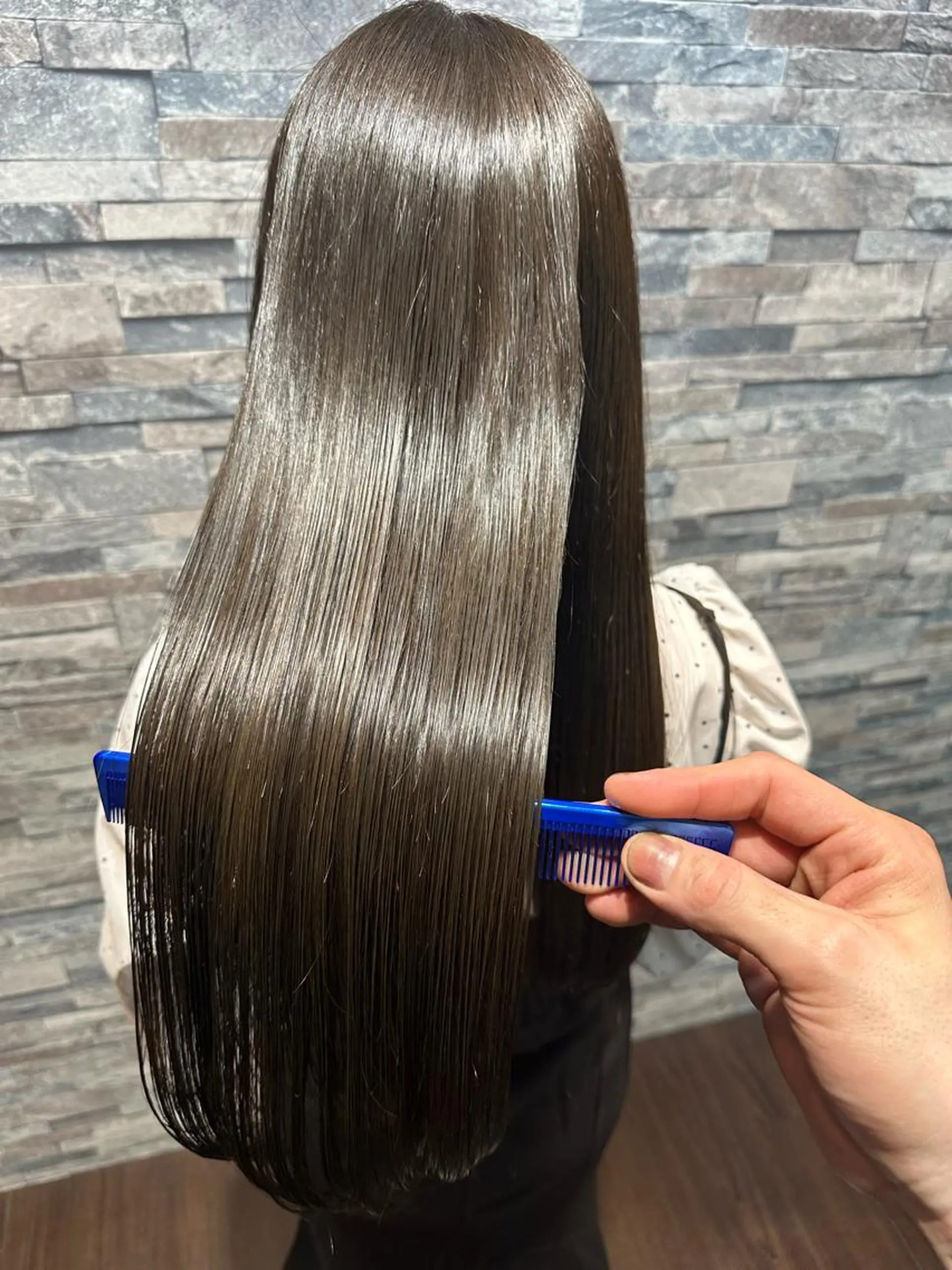 ロング カラー カット ヘアカラー トリートメント ヘッドスパ youres hair 東口店所属・🌸ULTOWA🌸 髪質改善/縮毛/店長のヘアスタイル
