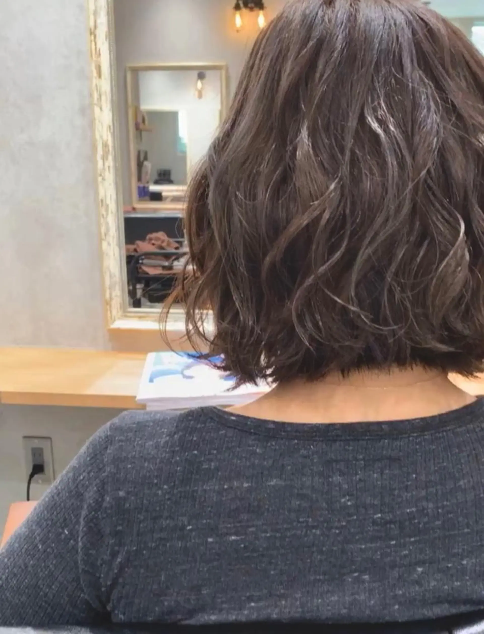 ショート カラー グレージュ ハイライトカラー ハイライト カット ヘアカラー stylist  ＊ mahoのヘアスタイル