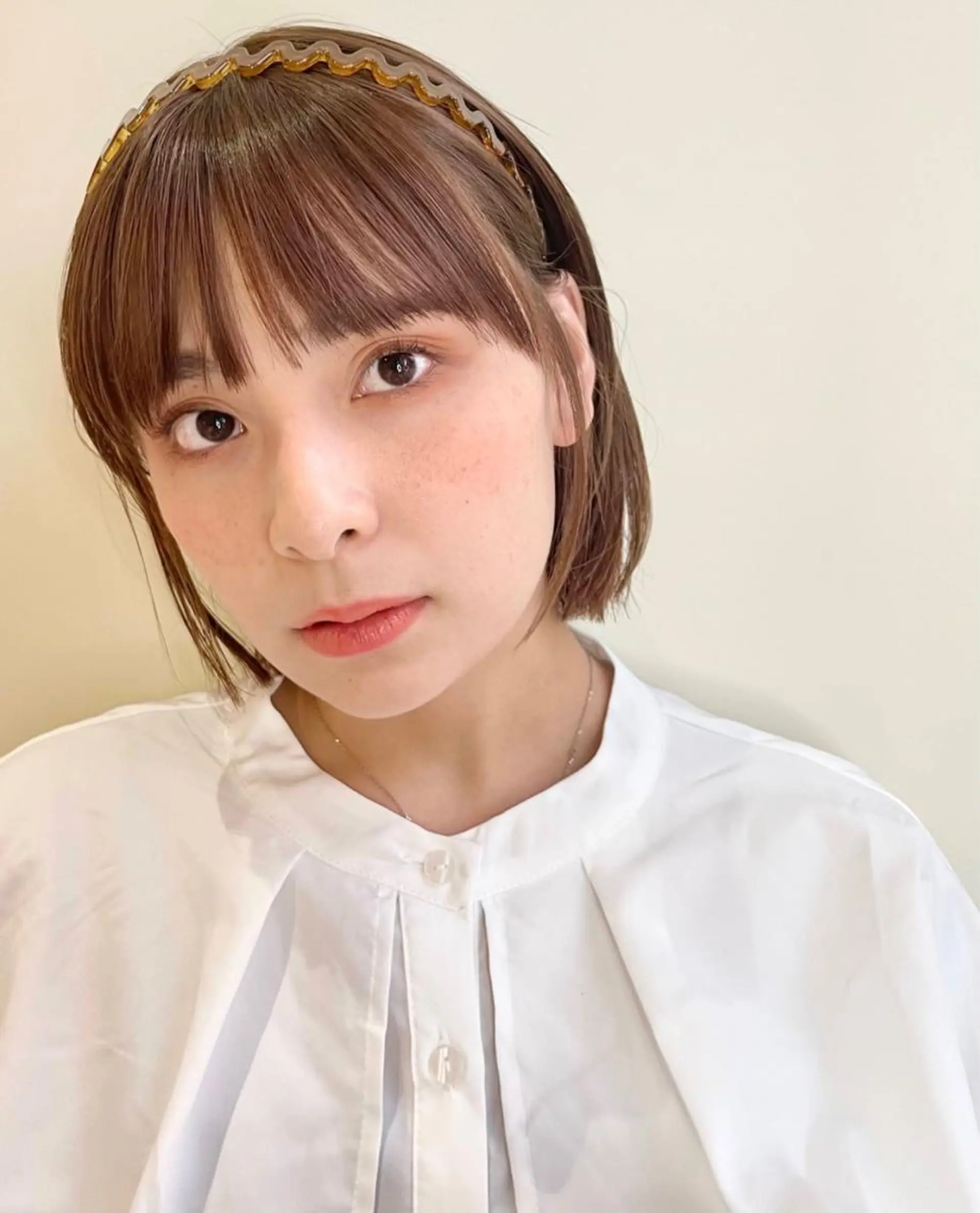 カラー カット 暖色カラー🍒 yume ໒꒱のヘアスタイル