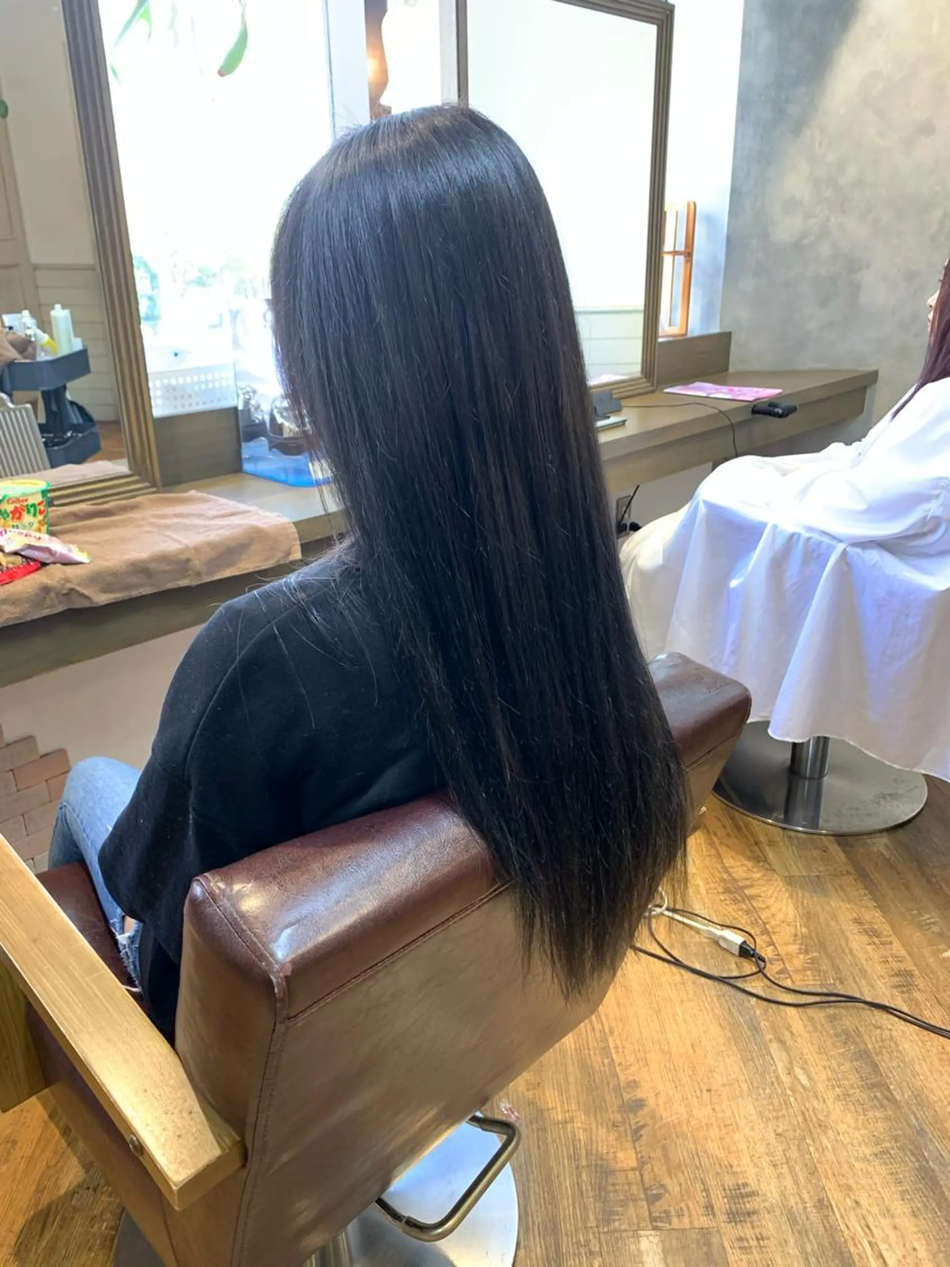 カラー ✨️美髪矯正×似合わ せ艶カラー✨藤田透のヘアスタイル