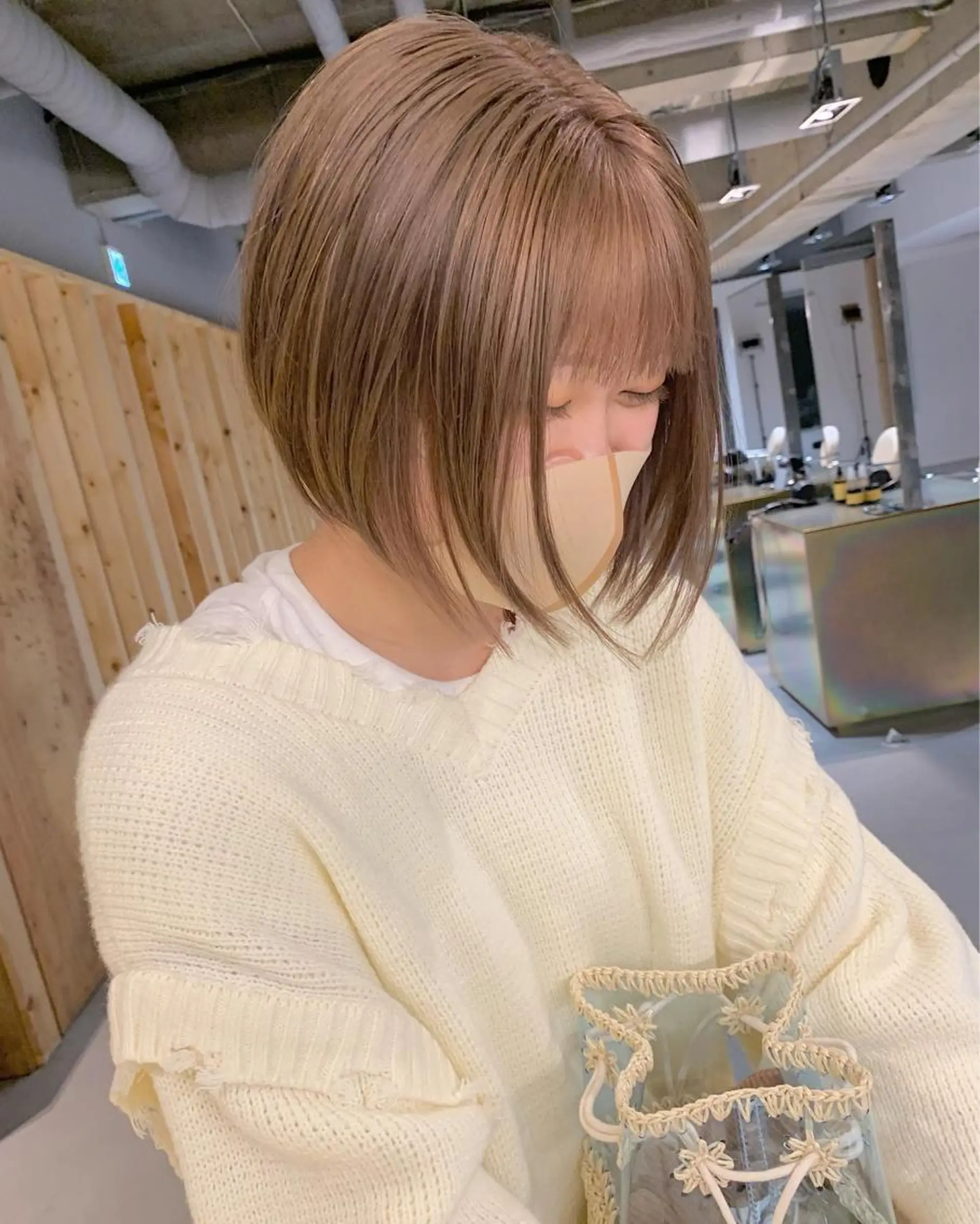 ショート カラー ベージュカラー ミルクティーベージュ tension 【テンション】のヘアスタイル