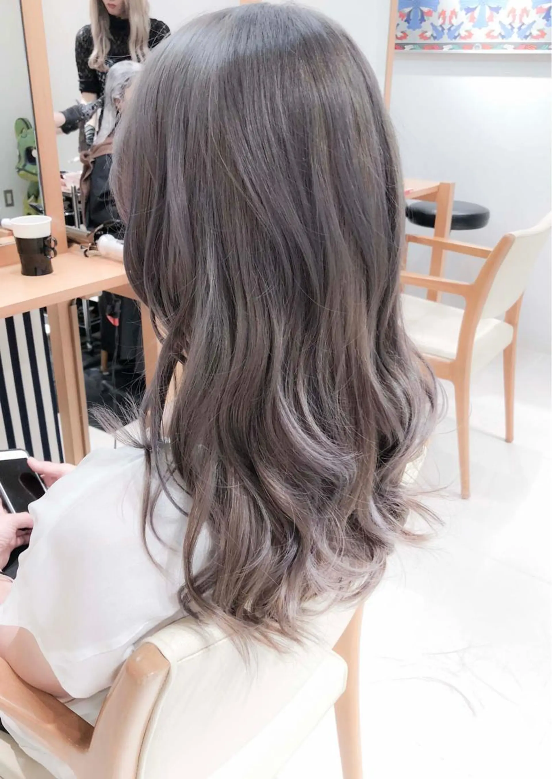 ミディアム カラー ヘアアレンジ アッシュ アッシュグレー アッシュグレージュ 透明感カラー グレージュ モテ髪透明感❤️ デイズヘアカラーのヘアスタイル