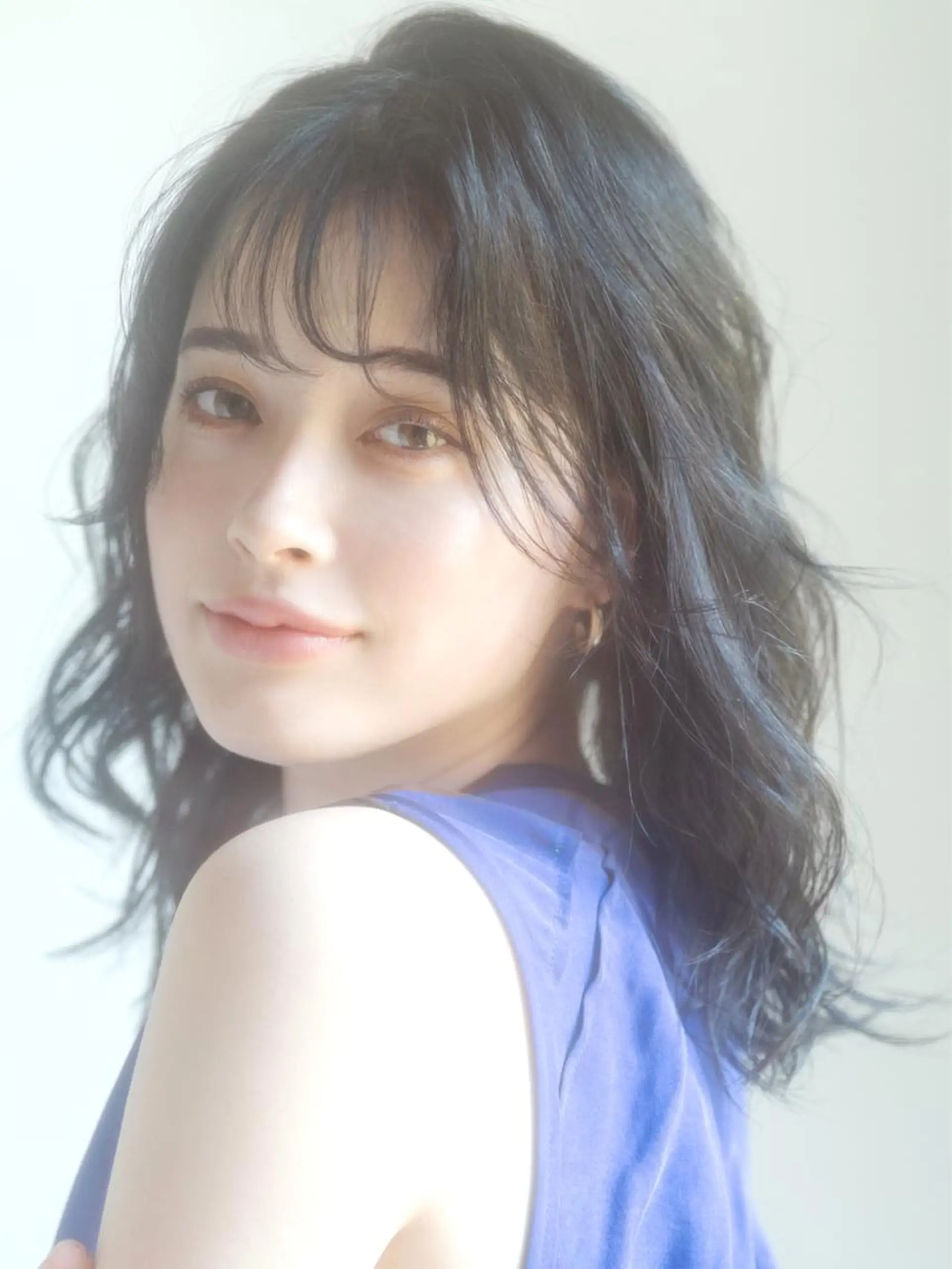 ミディアム カラー 🎀ハイトーン/レイ ヤー/Reina🎀のヘアスタイル