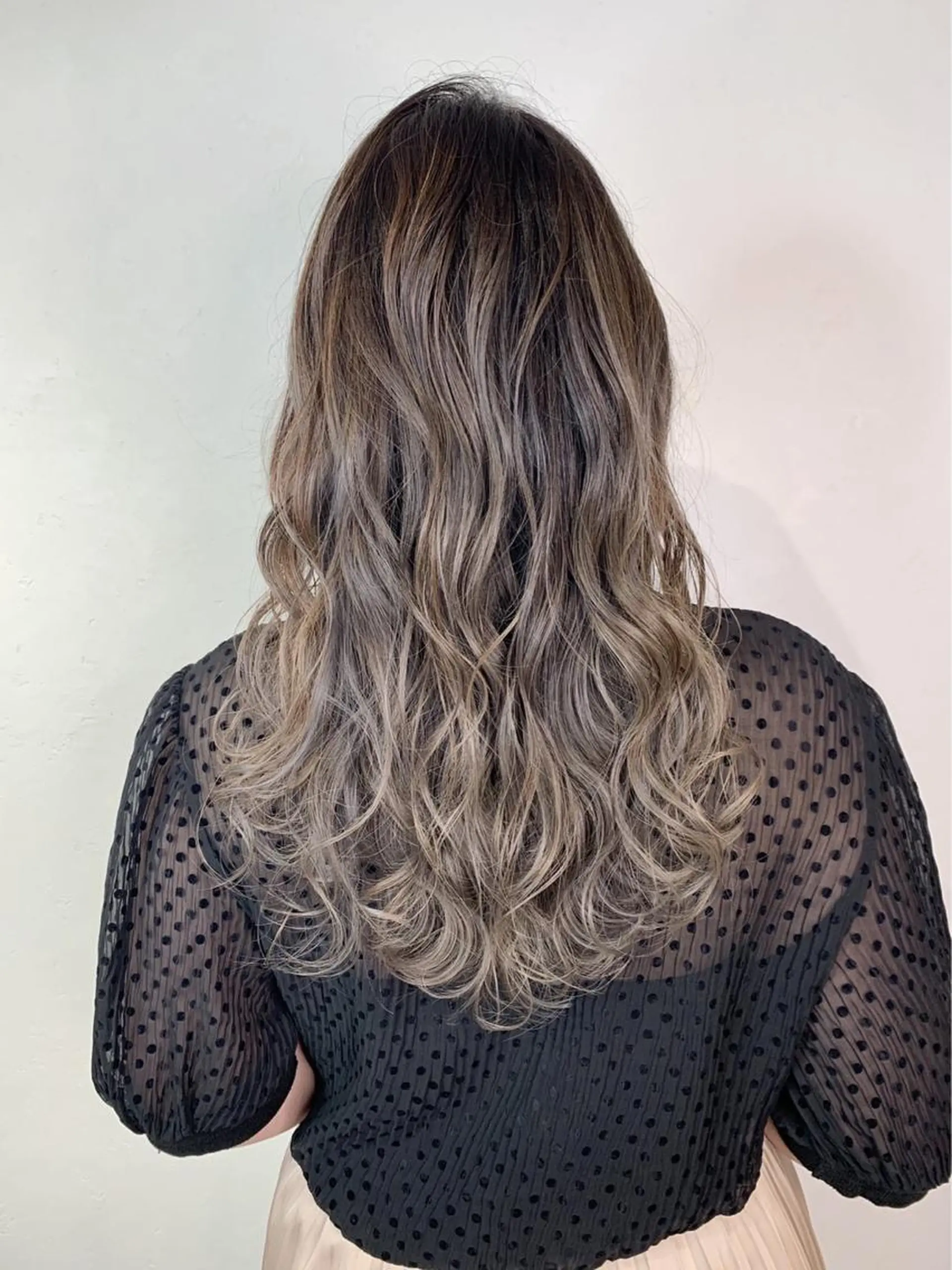 セミロング カット ヘアカラー トリートメント _WHITE 天神店のヘアスタイル