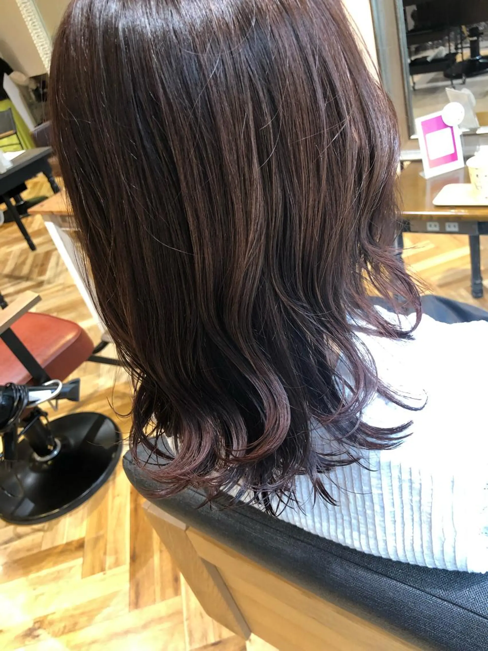 ミディアム カラー ブリーチ ハイライトカラー ハイライト baton  hair salon所属・✽透明感ｶﾗｰ ✽ 🍆那須ももこ🍑のヘアスタイル