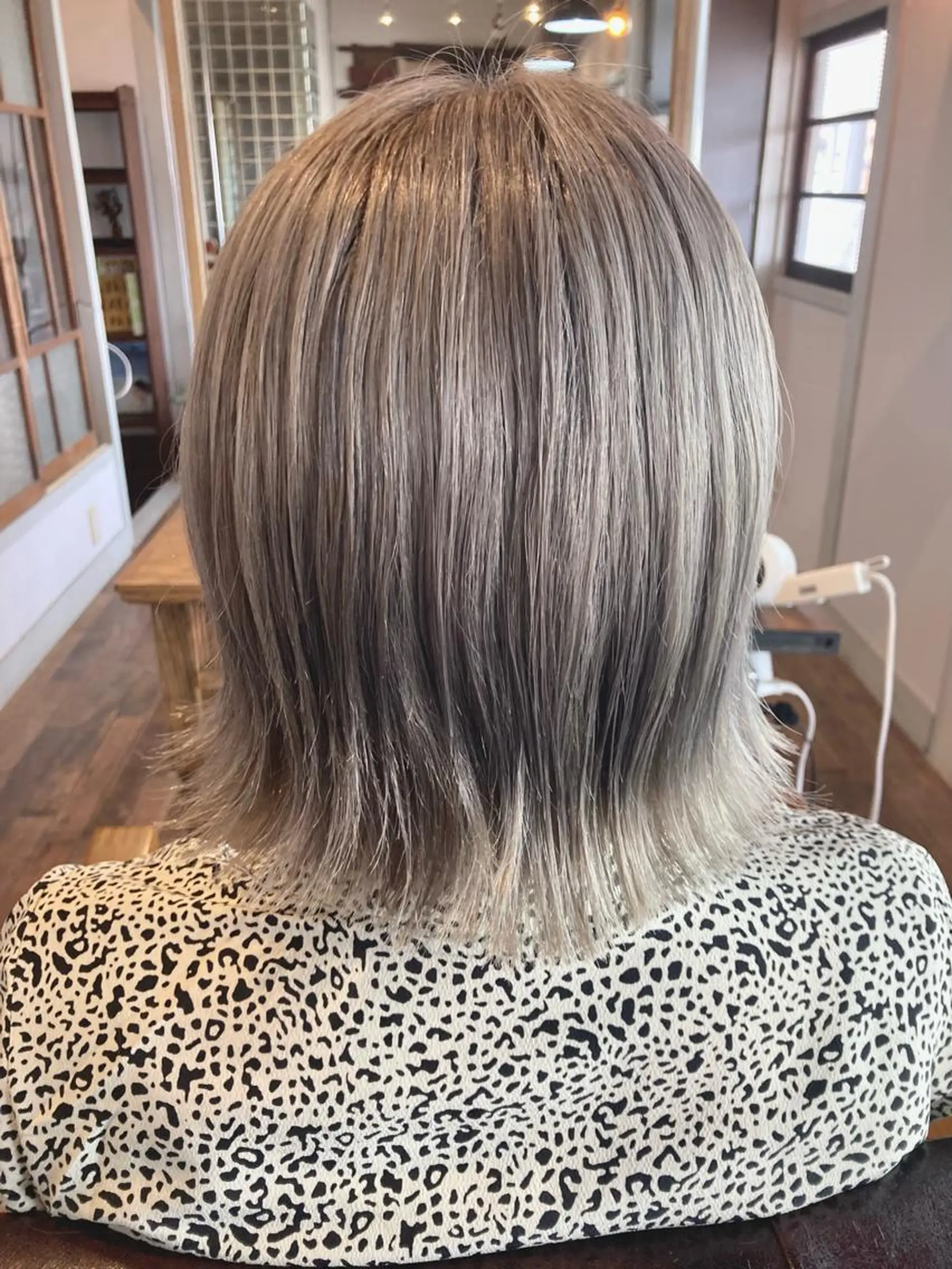 ミディアム タカツド ユウキのヘアスタイル