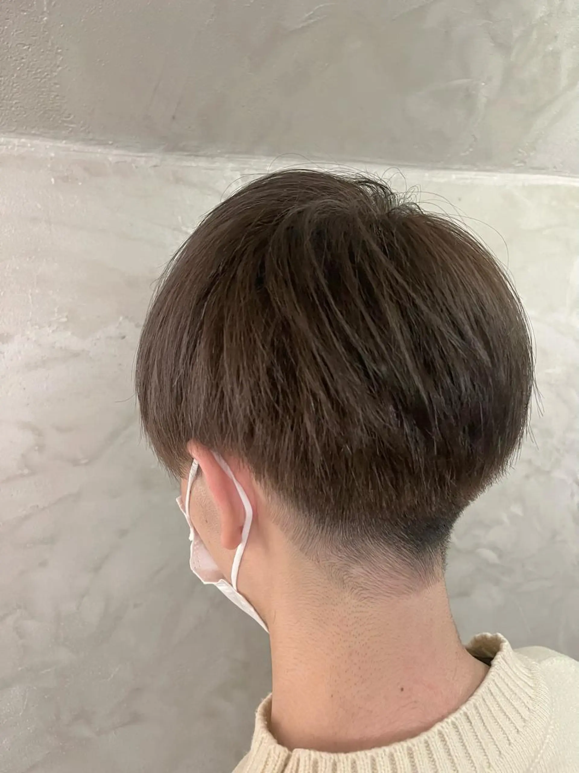 カラー メンズ メンズブリーチ ベージュカラー ブリーチ ブリーチなしカラー FUJINO RYOのヘアスタイル