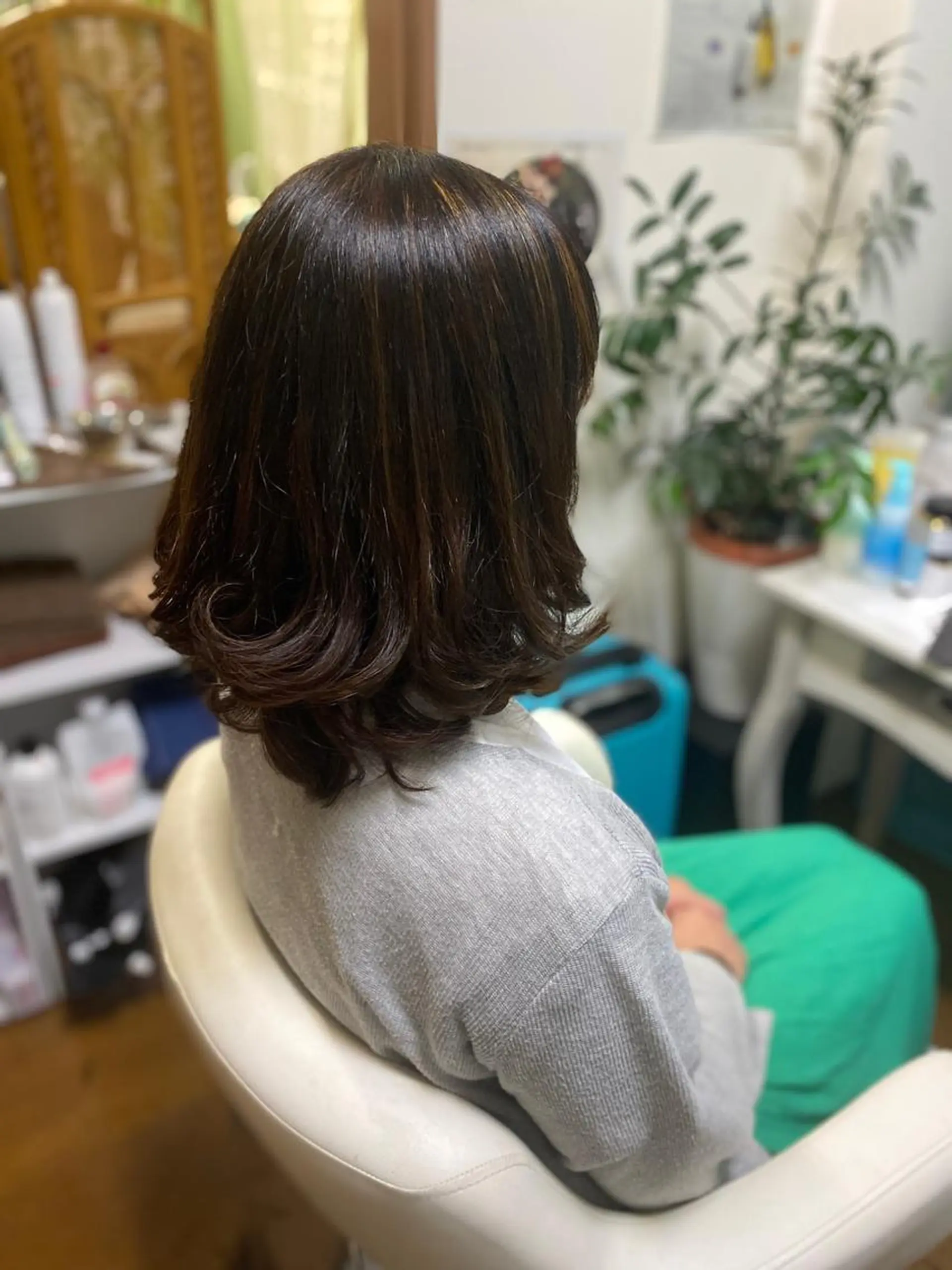 セミロング カラー パーマ カット ヘアカラー パーマ 縮毛矯正 トリートメント ヘッドスパ ヘアセット hairmake Sakura松本真理のヘアスタイル