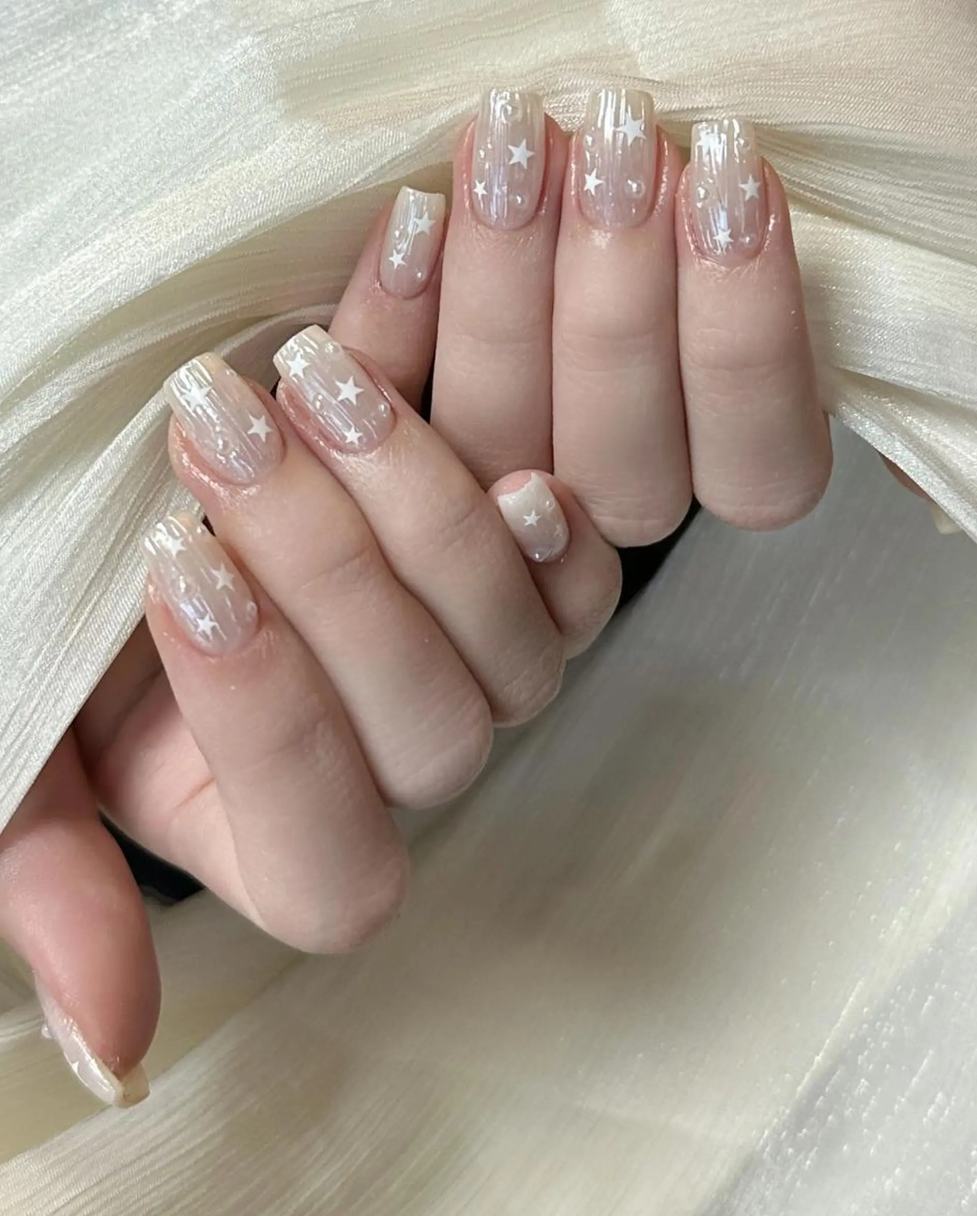 ネイル ハンドネイル RAFFINE haru🦋🩵のネイルデザイン