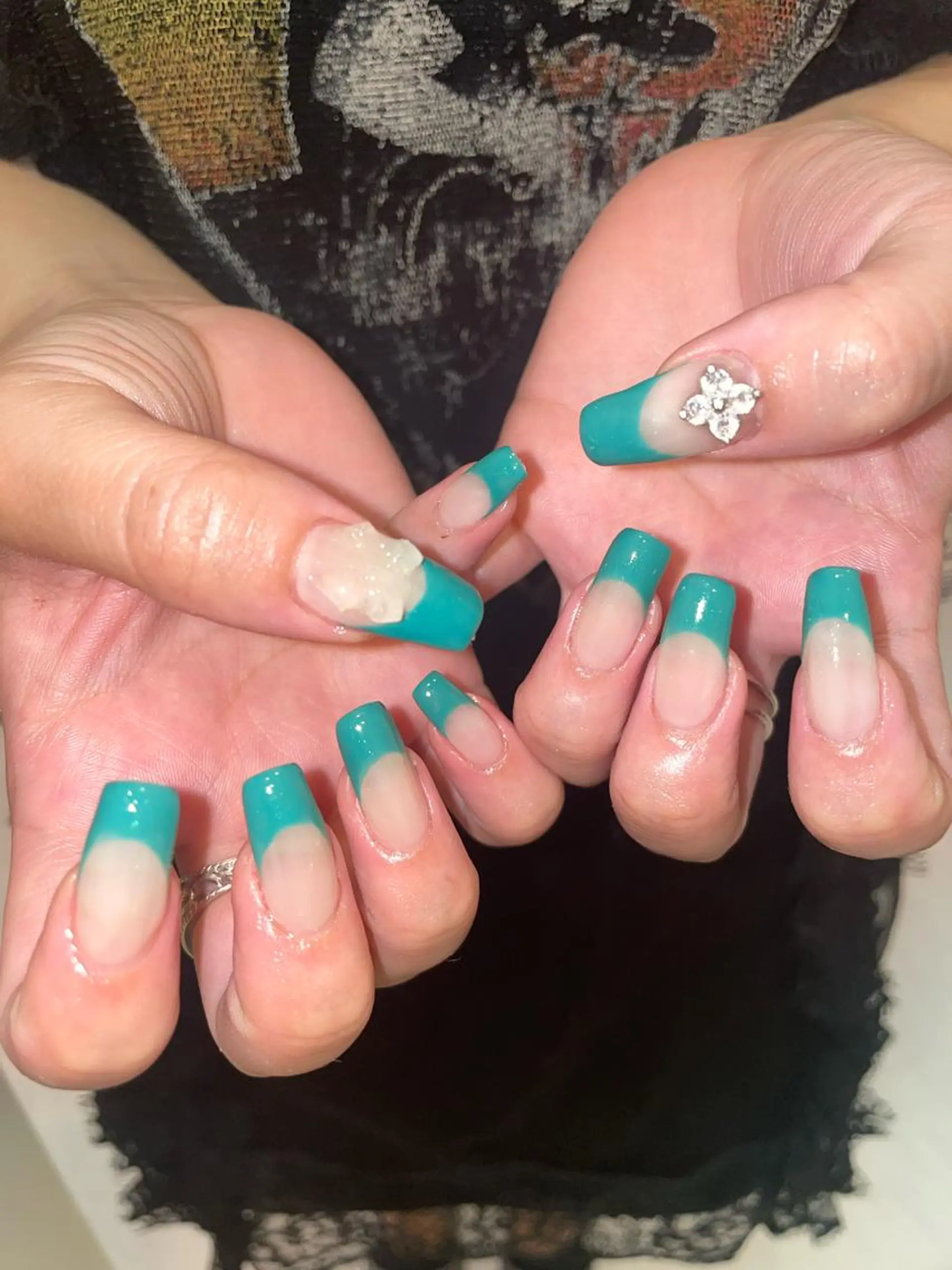 ネイル 束感まつ毛/ネイル/ LED♥KIRARAのマツエク・マツパデザイン