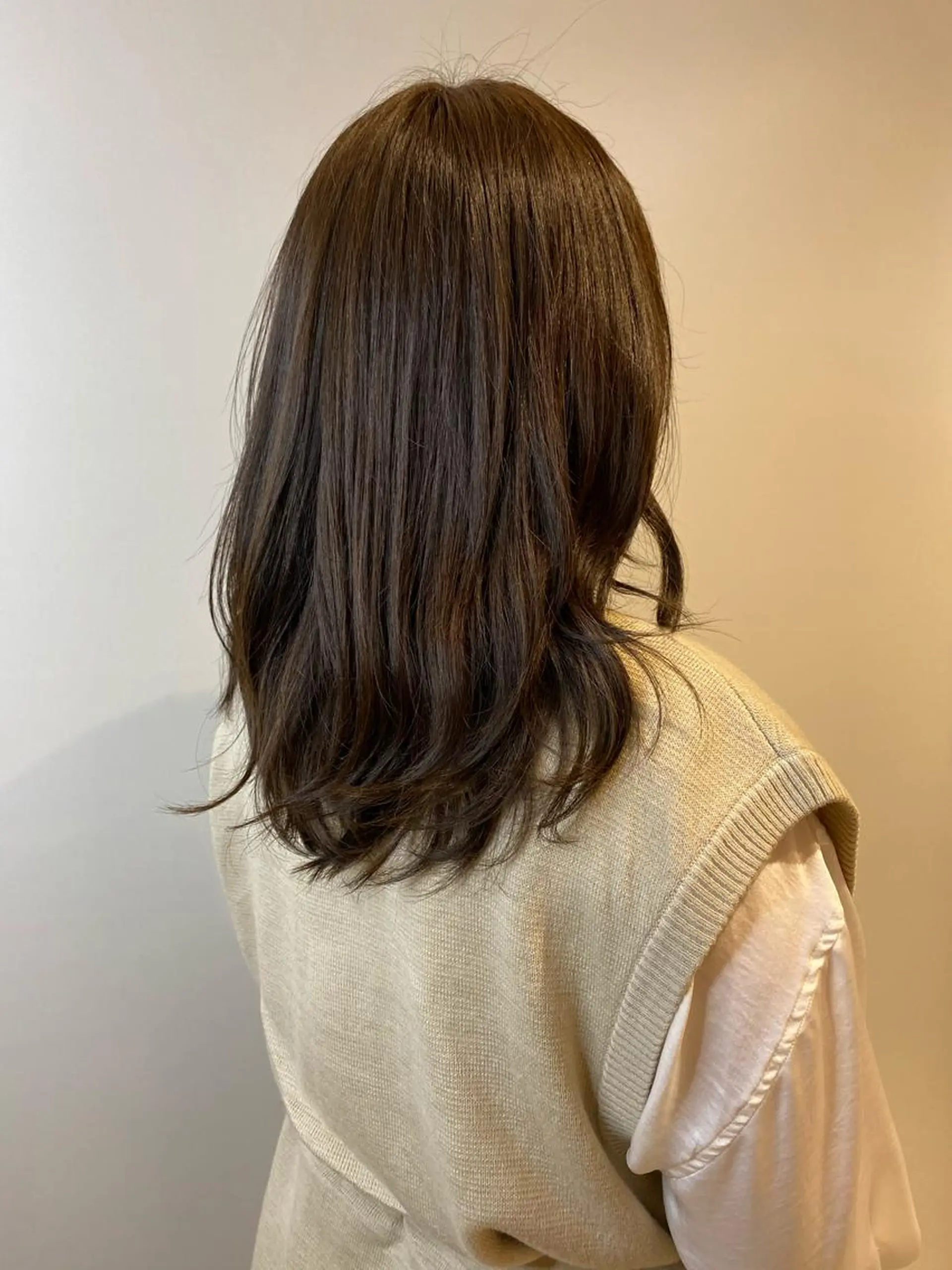 セミロング カラー 新宿メンズパーマ ヨモギダのヘアスタイル