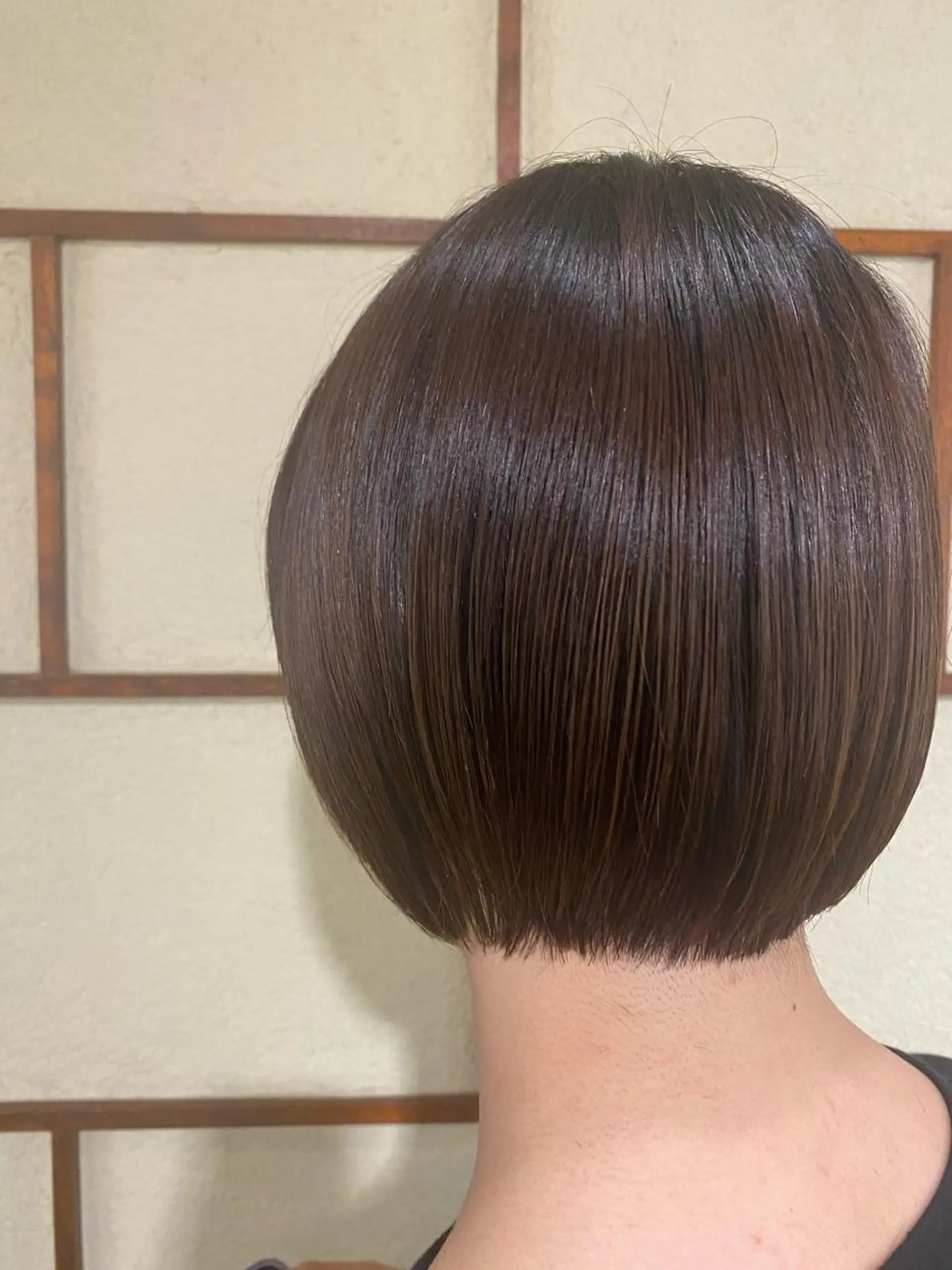 ショート ヘアカラー 白井 雅美のヘアスタイル