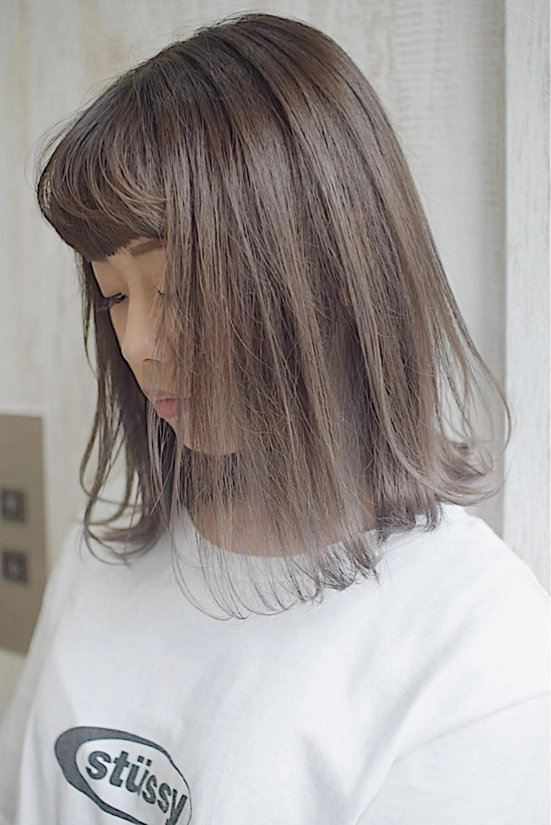 ショート カラー ブリーチ ブラウンカラー シルバー ハイトーンカラー RYUのヘアスタイル