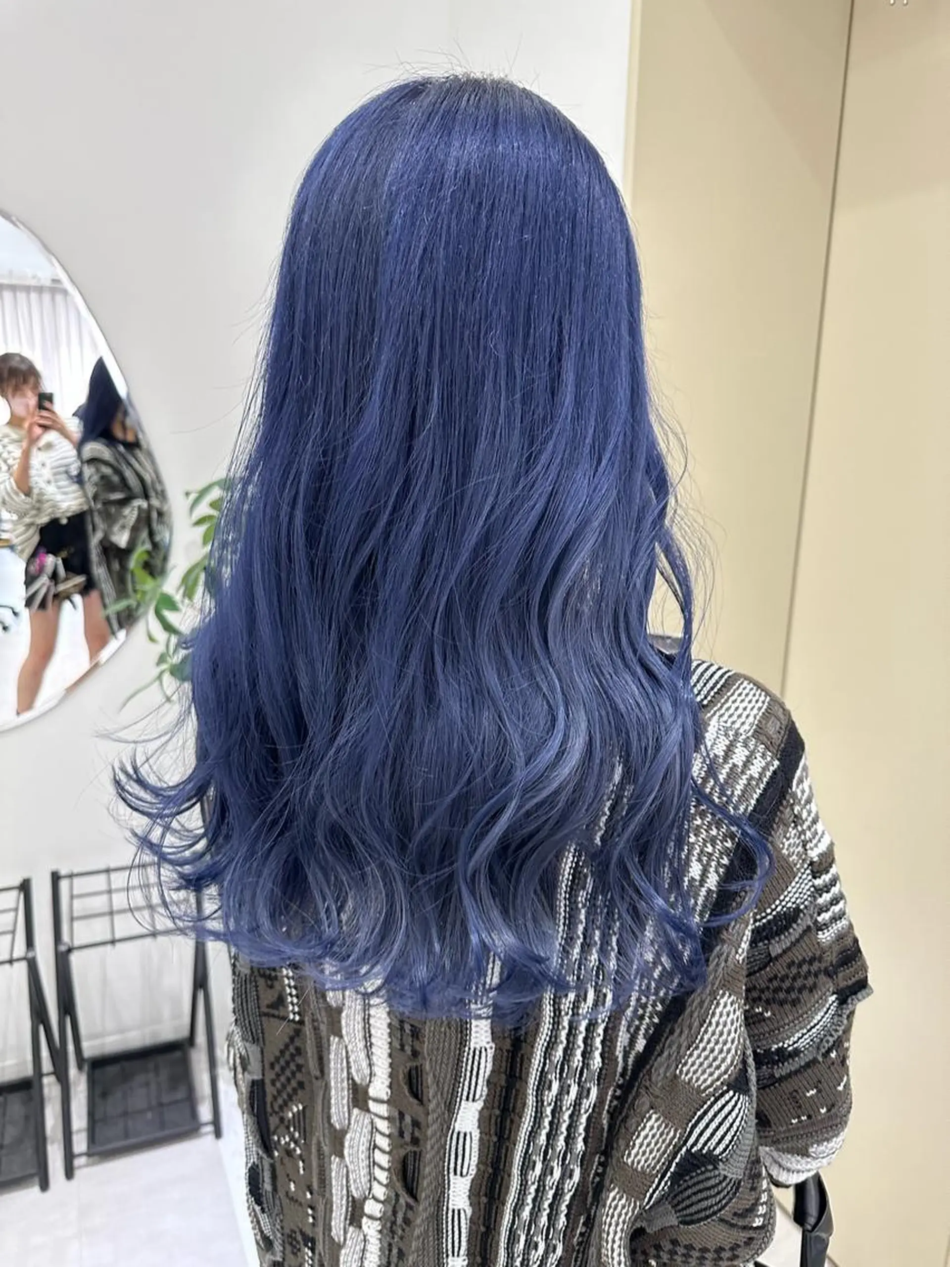 セミロング カラー アディクシーカラー ブリーチ ブルーカラー ケアブリーチ デザインカラー ヘアカラー 韓国ヘア顔周りカット 艶髪ベージュtamaのヘアスタイル