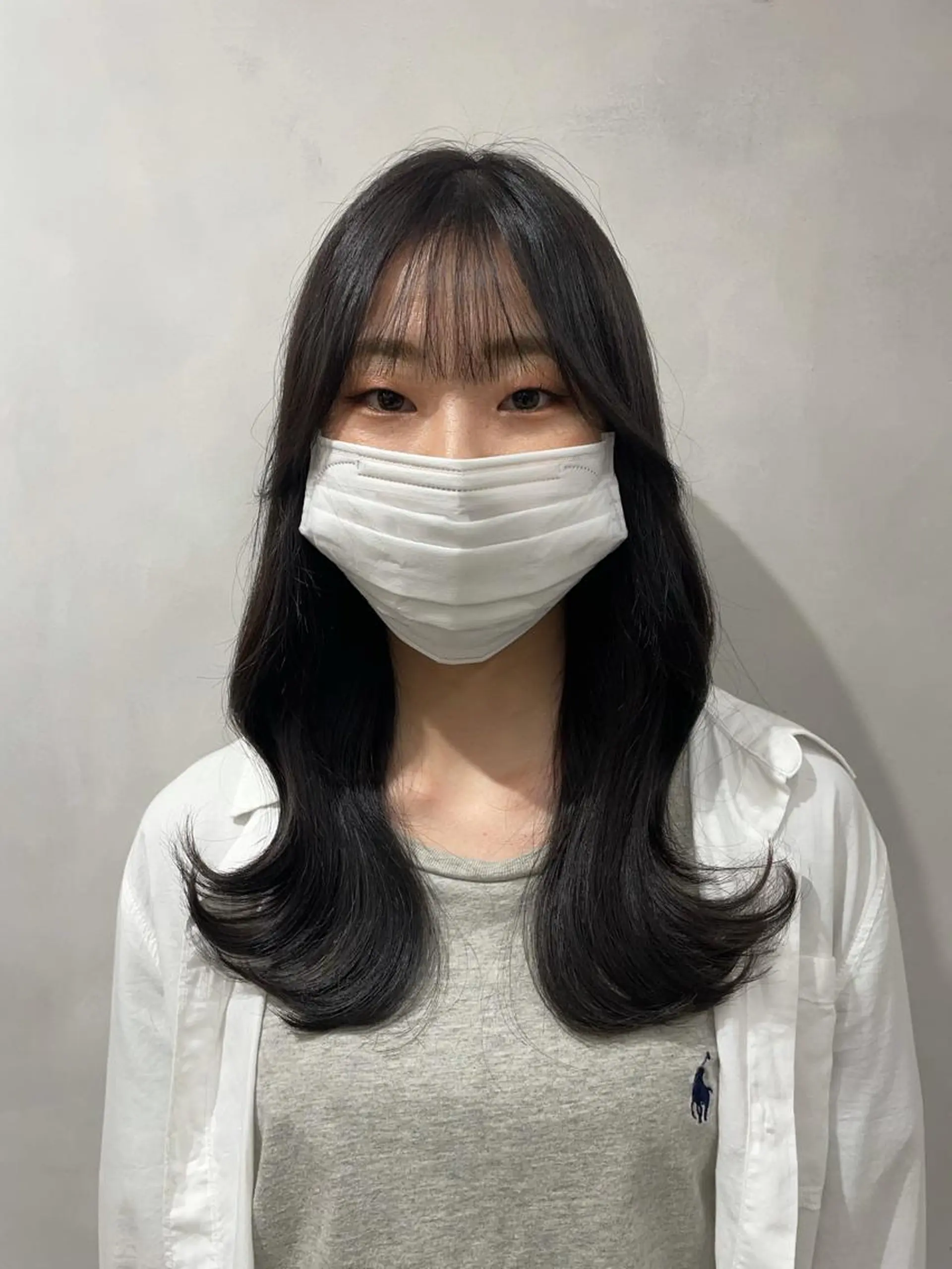 セミロング 韓国風ヘア レイヤーカット ❤︎︎韓国ヘア❤︎︎ 𝑺𝒉𝒊𝒉𝒐のヘアスタイル