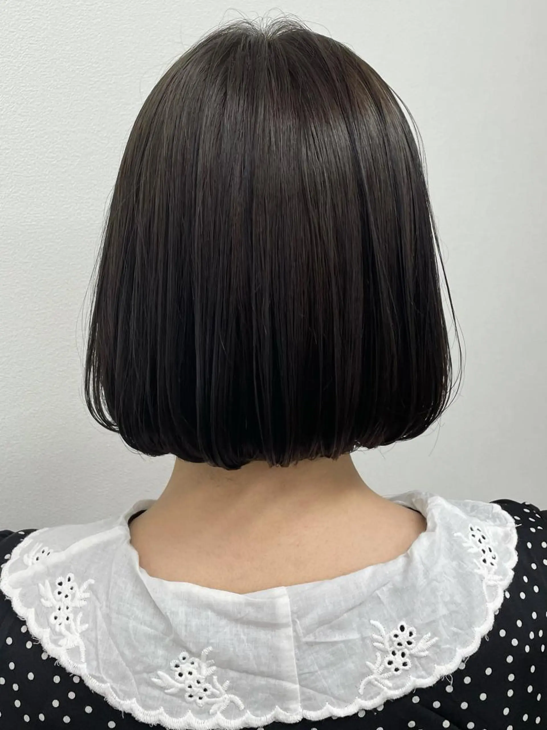 ショート カット ヘアカラー トリートメント 小林 愛花のヘアスタイル
