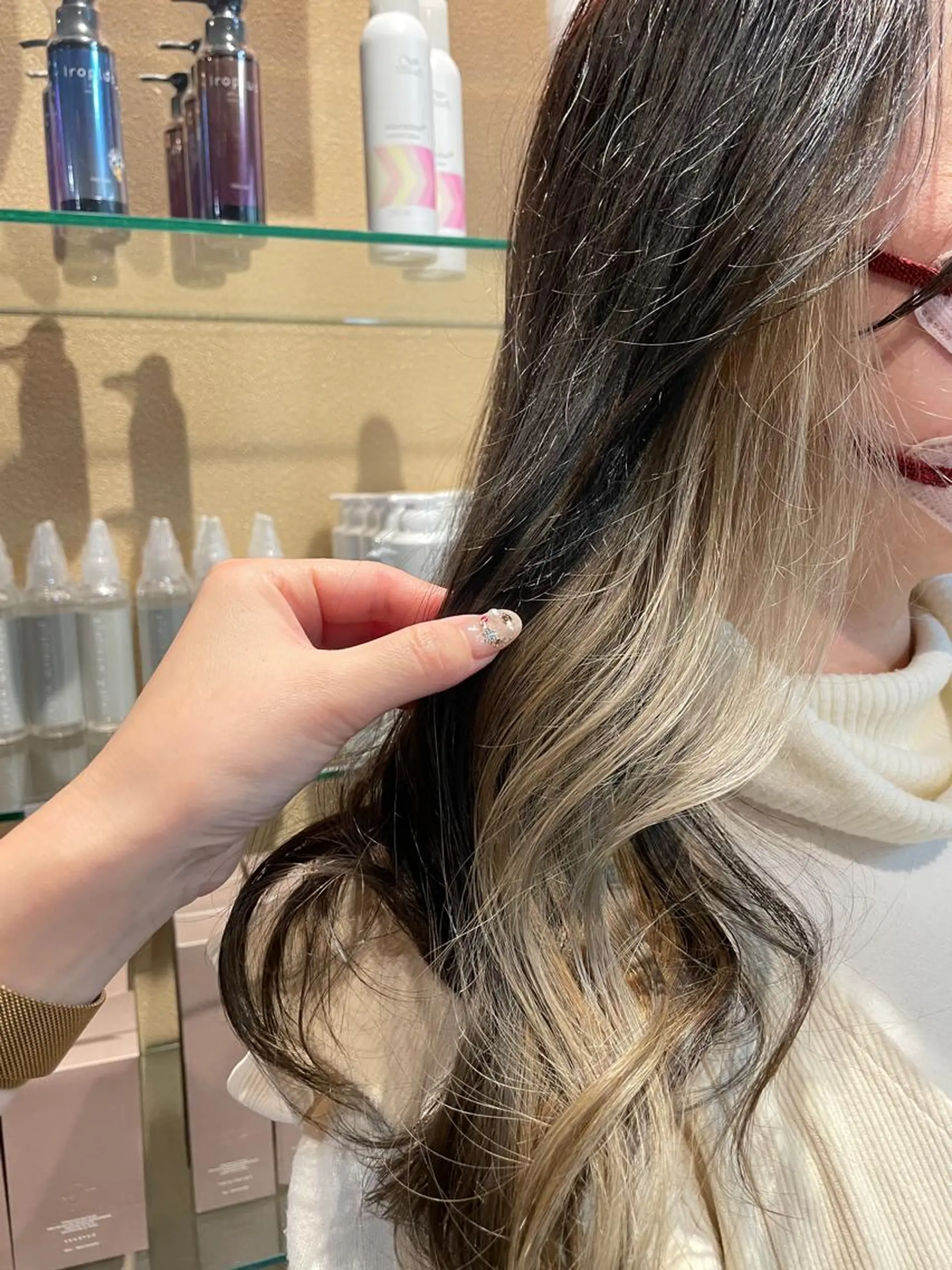 ロング カラー ベージュカラー ホワイトベージュ カット ヘアカラー インナーカラー/ 韓国風🌿RIKOのヘアスタイル