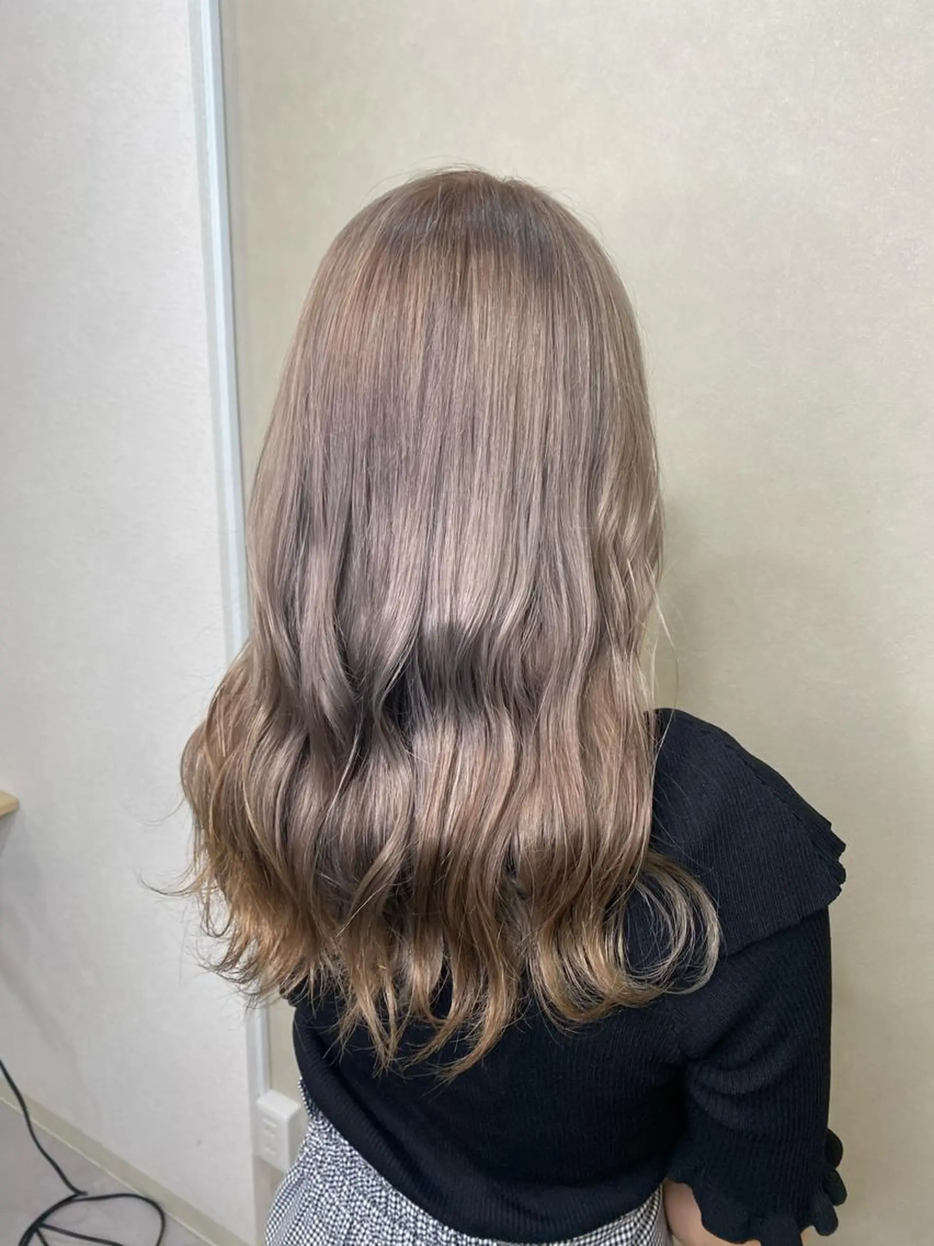 ロング 大久保 愛のヘアスタイル