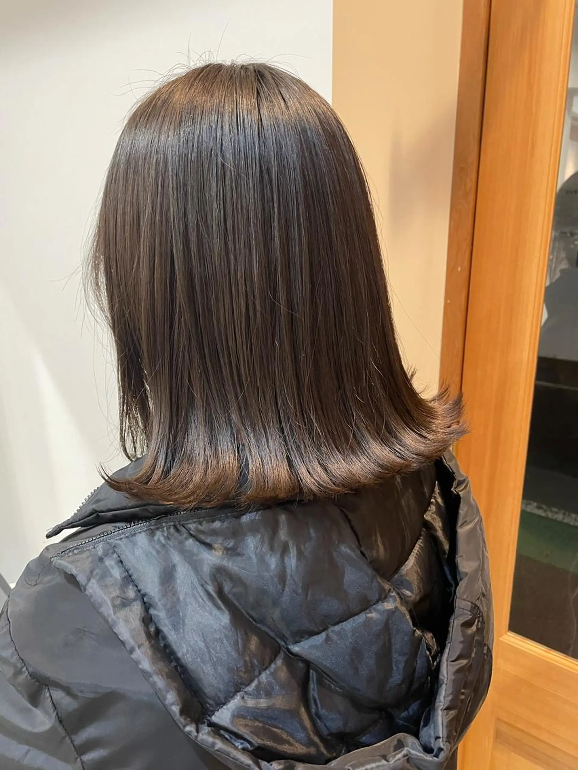 ミディアム カラー ブリーチ 透明感カラー グレージュ ブリーチなしカラー オリーブグレージュ カット ヘアカラー トリートメント 中目黒🌼 🌼ハナのヘアスタイル