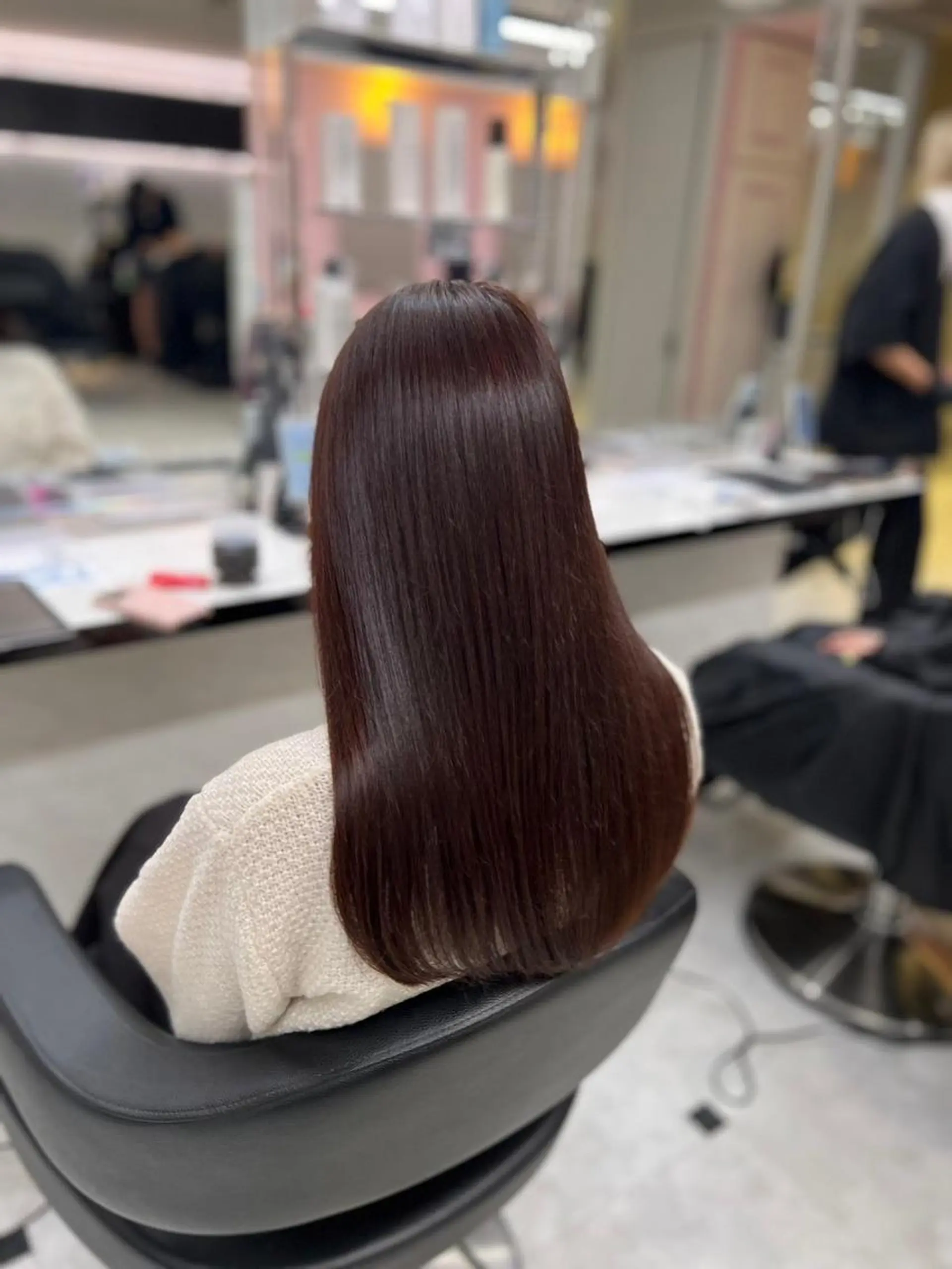 カラー 愛され🤍秋髪レイヤ ー🤍池袋SHEのヘアスタイル