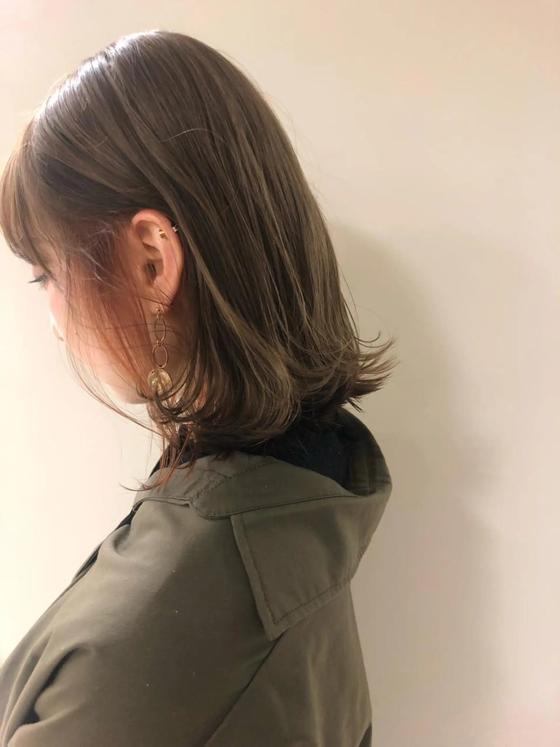 ミディアム カラー ベージュカラー オレンジ 似合わせ.ﾍｱｾｯﾄ 得意🌹井上美沙のヘアスタイル