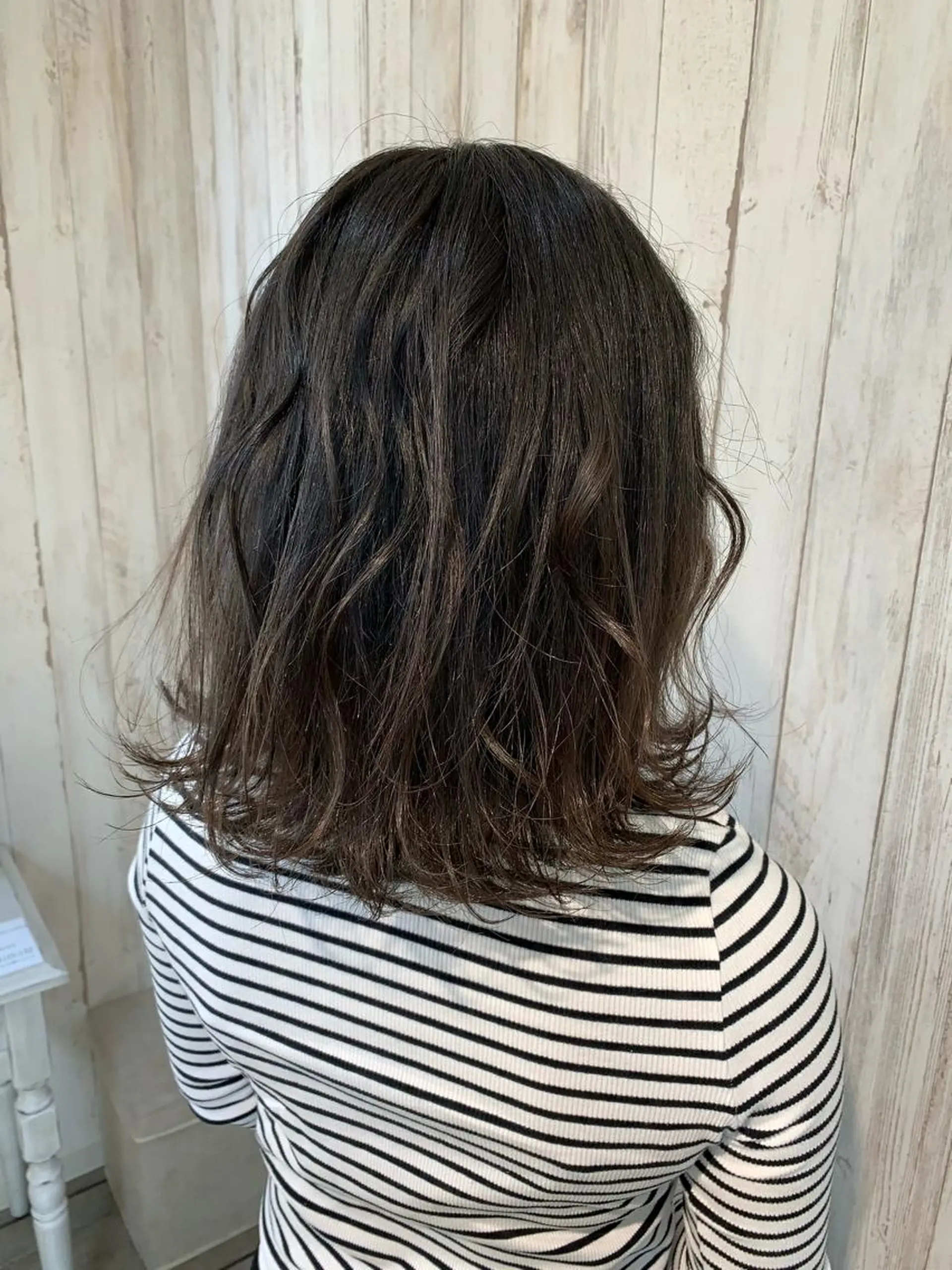 ミディアム カラー HAIR&MAKE.sia所属・心斎橋ボブ 好原良真のヘアスタイル