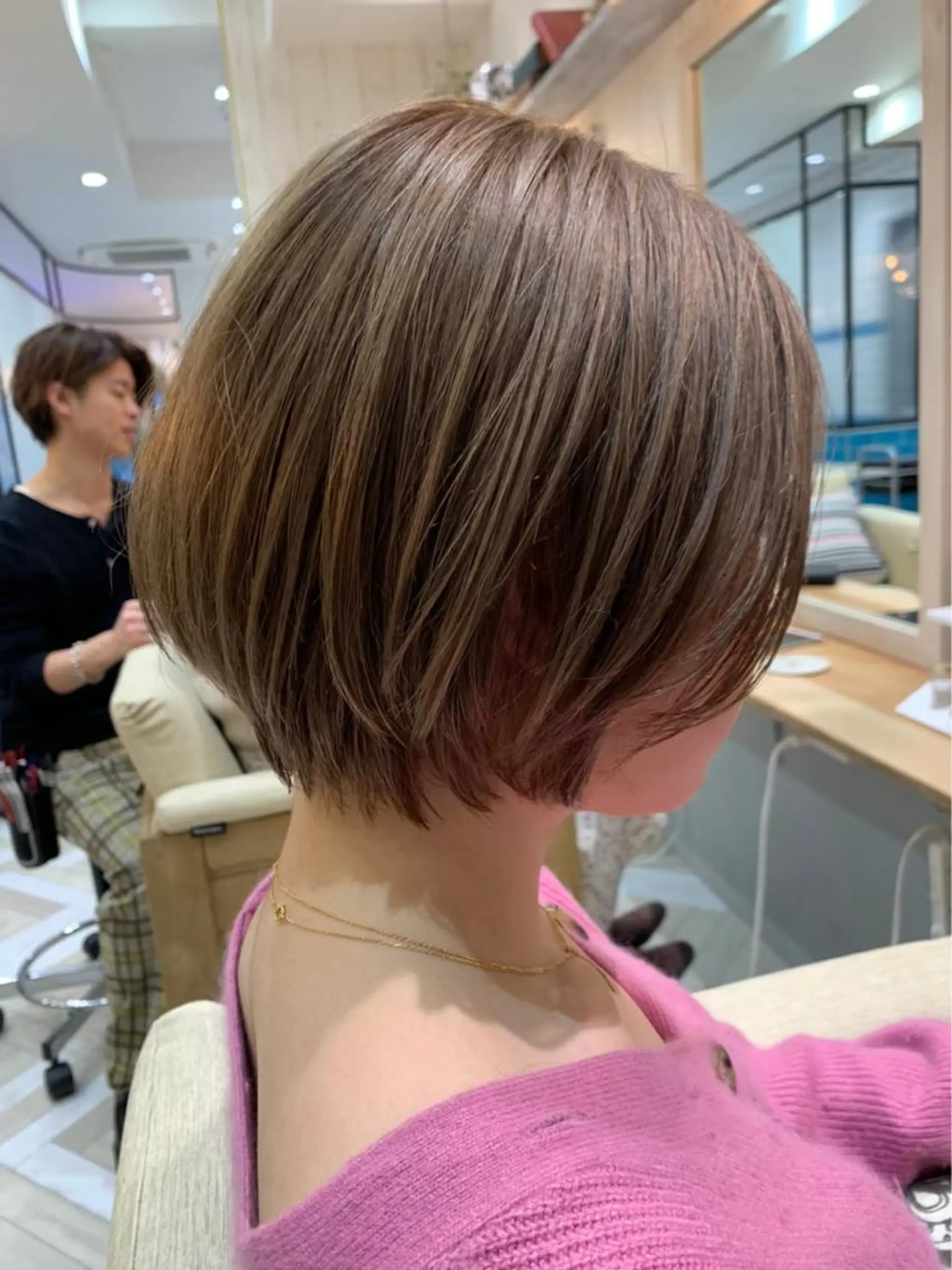 ショート カット ヘアカラー トリートメント 新宿/韓国レイヤー/ 顔周りカット松本美晴のヘアスタイル