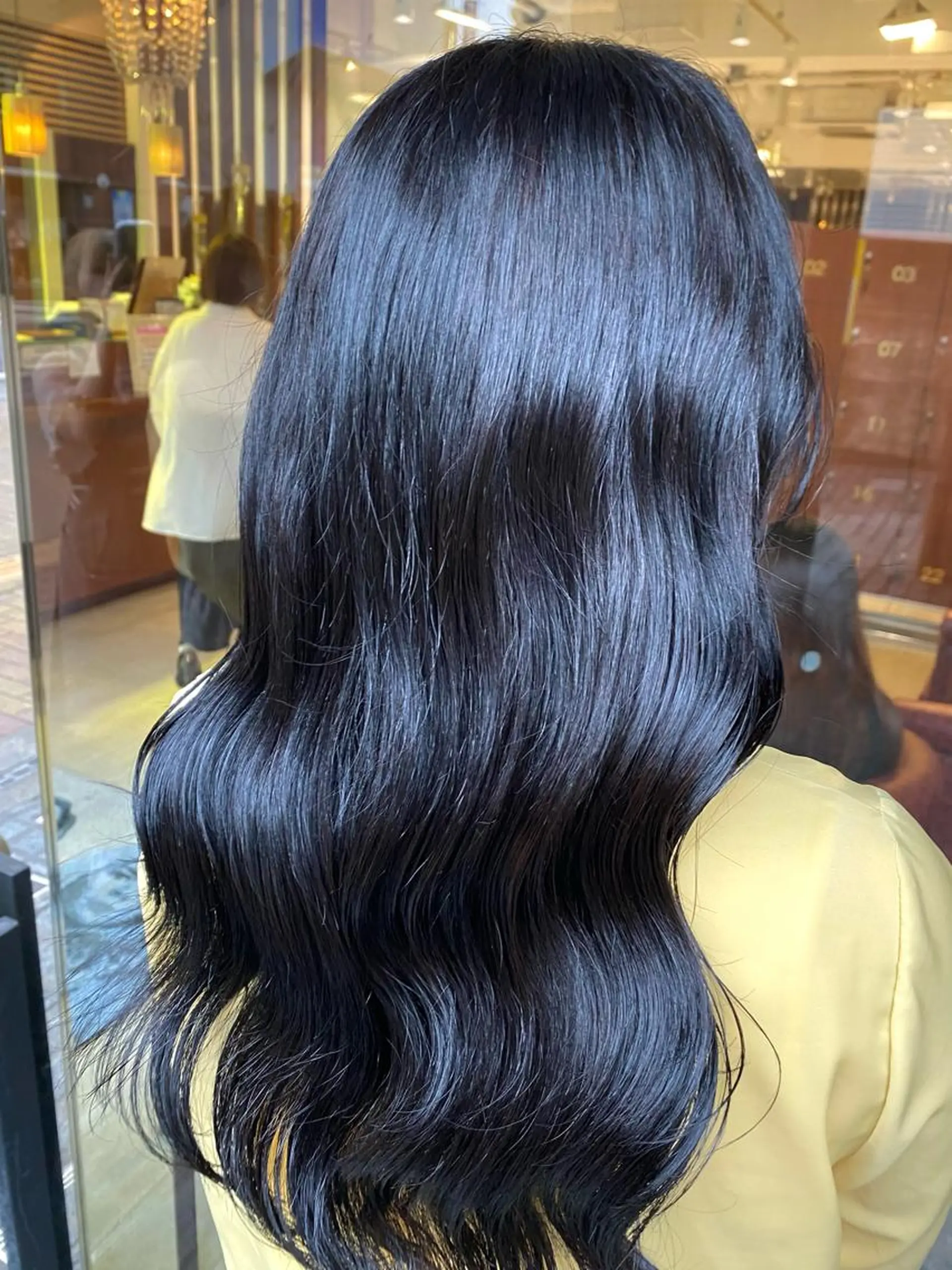 ロング カラー 黒髪 ブルーカラー ブルーブラック 透明感カラー 🍒ブリーチカラー 🍊暖水 まりあのヘアスタイル