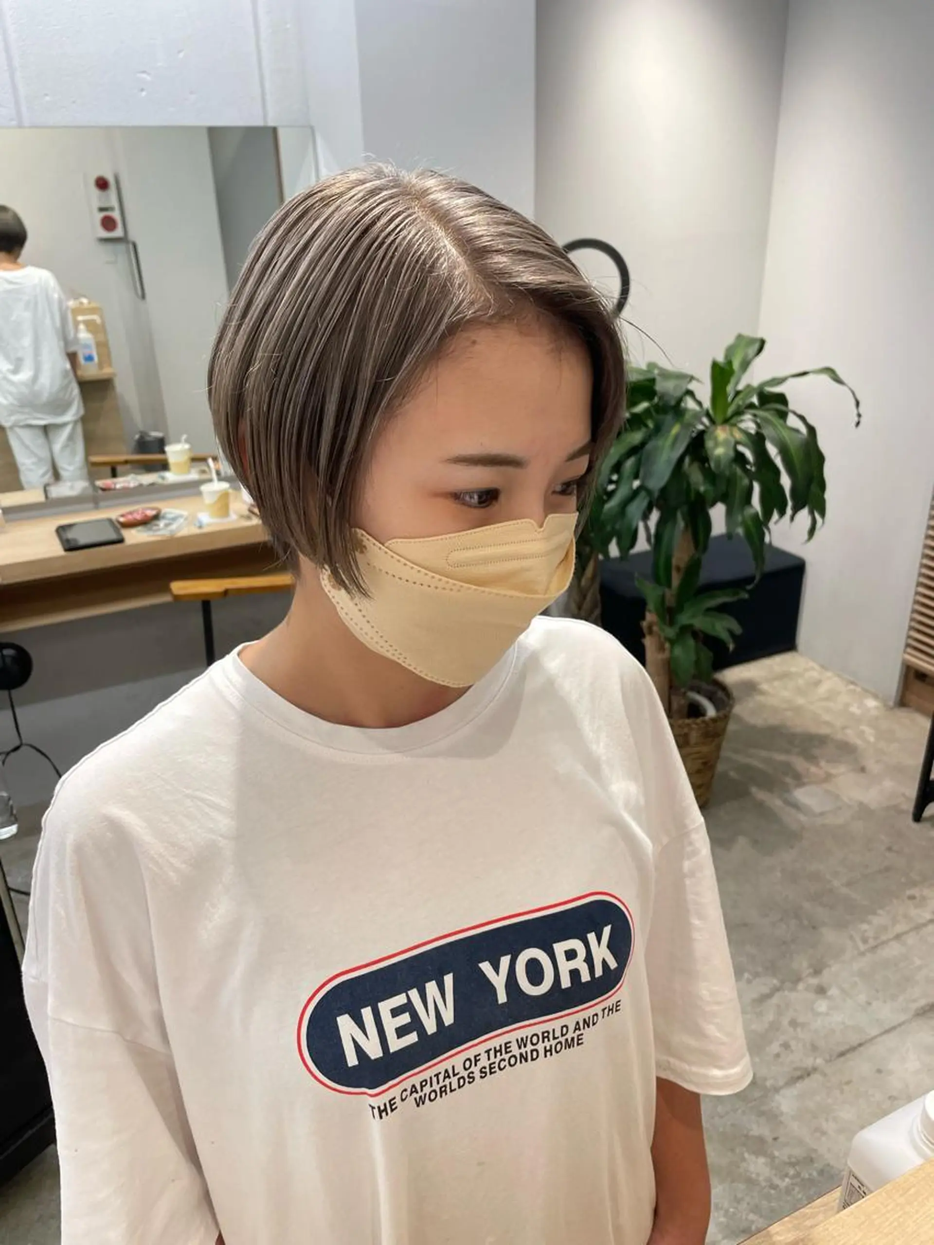 ショート ior北千住【イオール】所属・YU(ハイトーン/ ブリーチカラー)のヘアスタイル