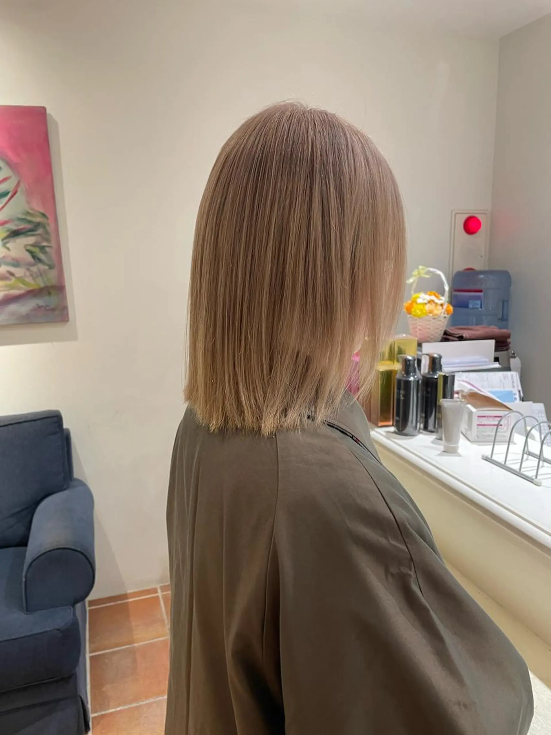 ミディアム カラー ベージュカラー ブリーチ ヘアカラー トリートメント ボブ/レイヤー/ケア パーマ/リュウタのヘアスタイル