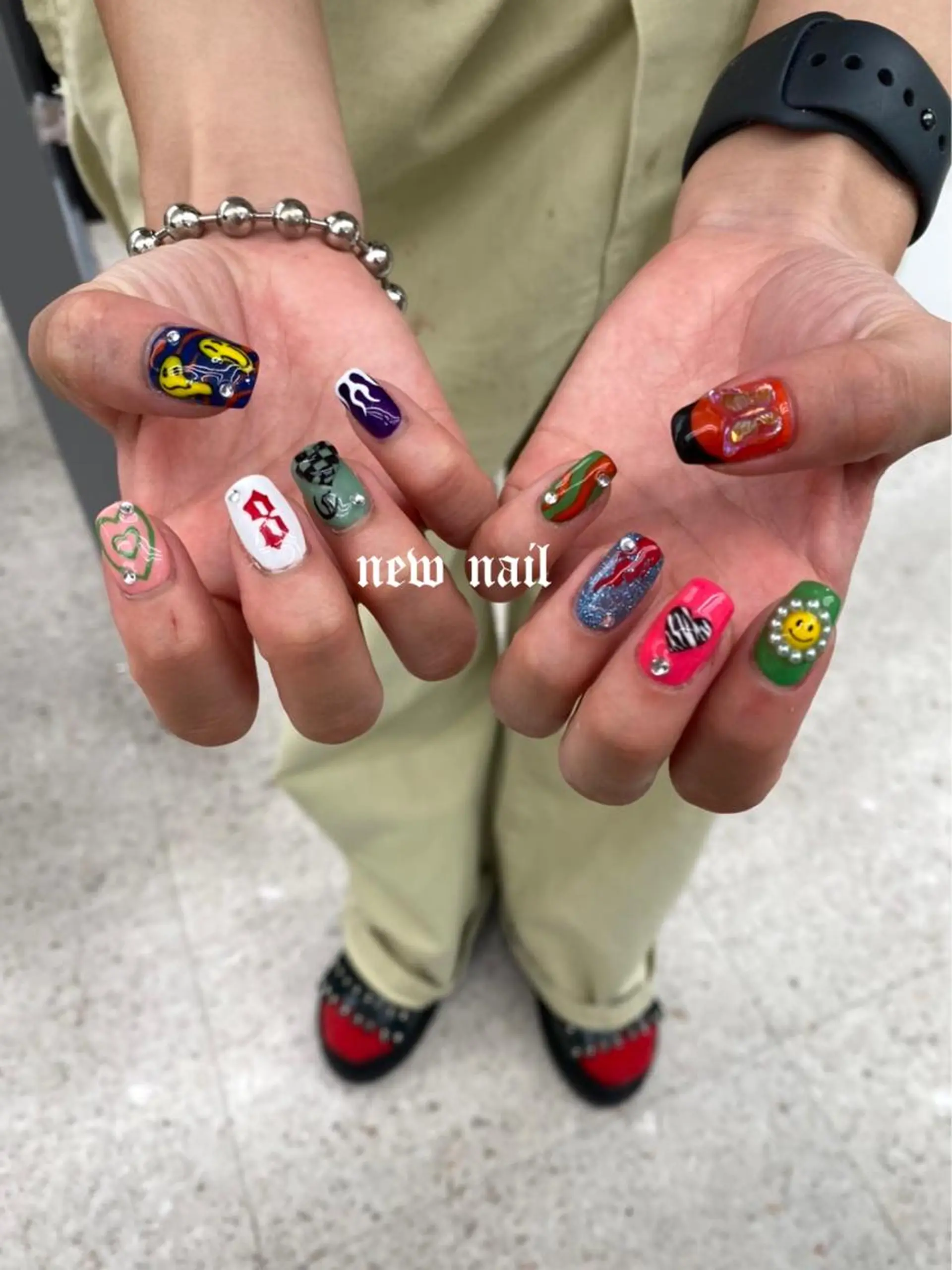 ネイル 🍀イノウエ ハルカ🪽のネイルデザイン