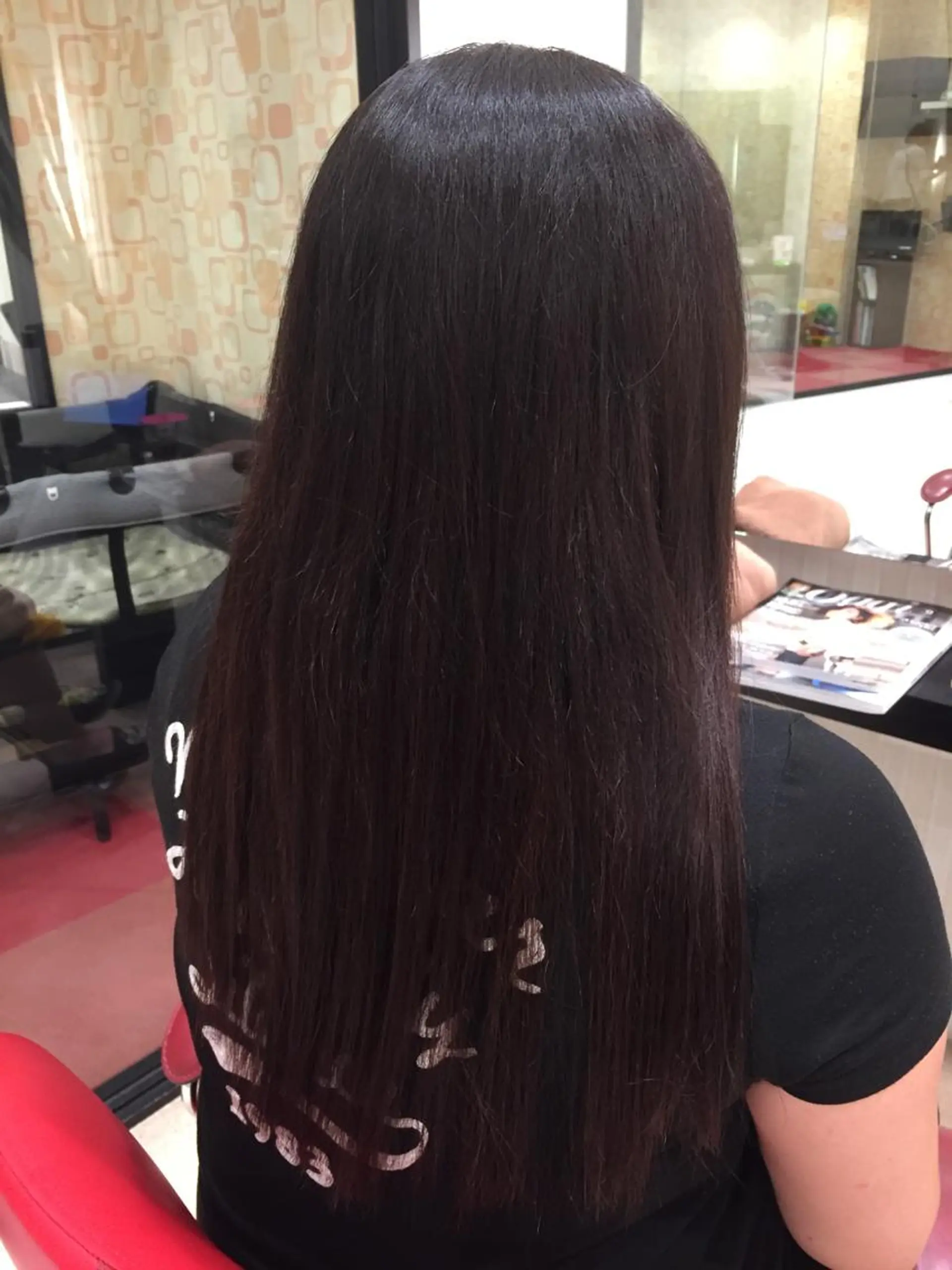 ロング 田畑 福恵のヘアスタイル