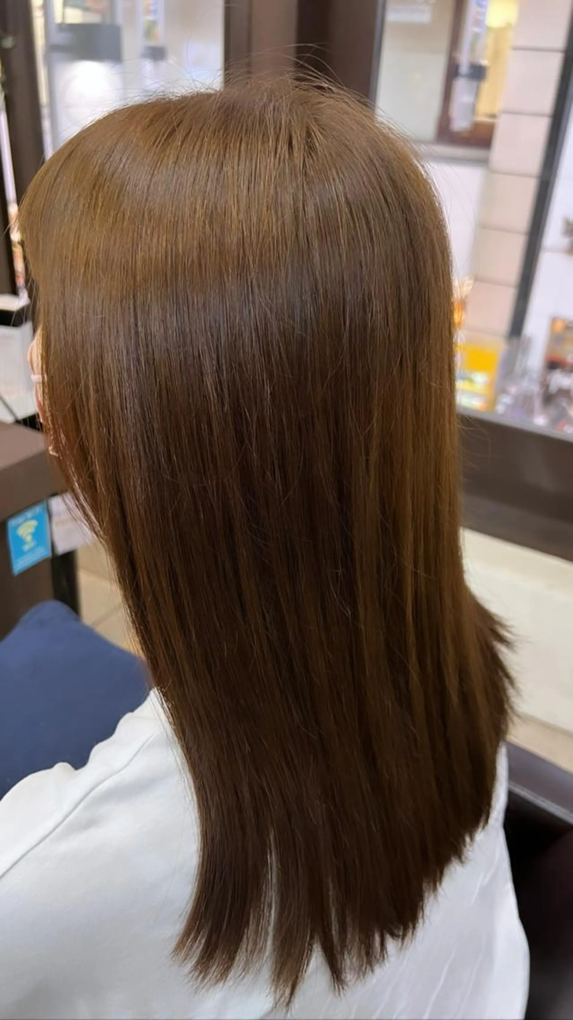 ミディアム カラー ブリーチ ブラウンカラー ナチュラルブラウン ブリーチなしカラー ブリーチ/デザインカ ラー/村松愛翔のヘアスタイル