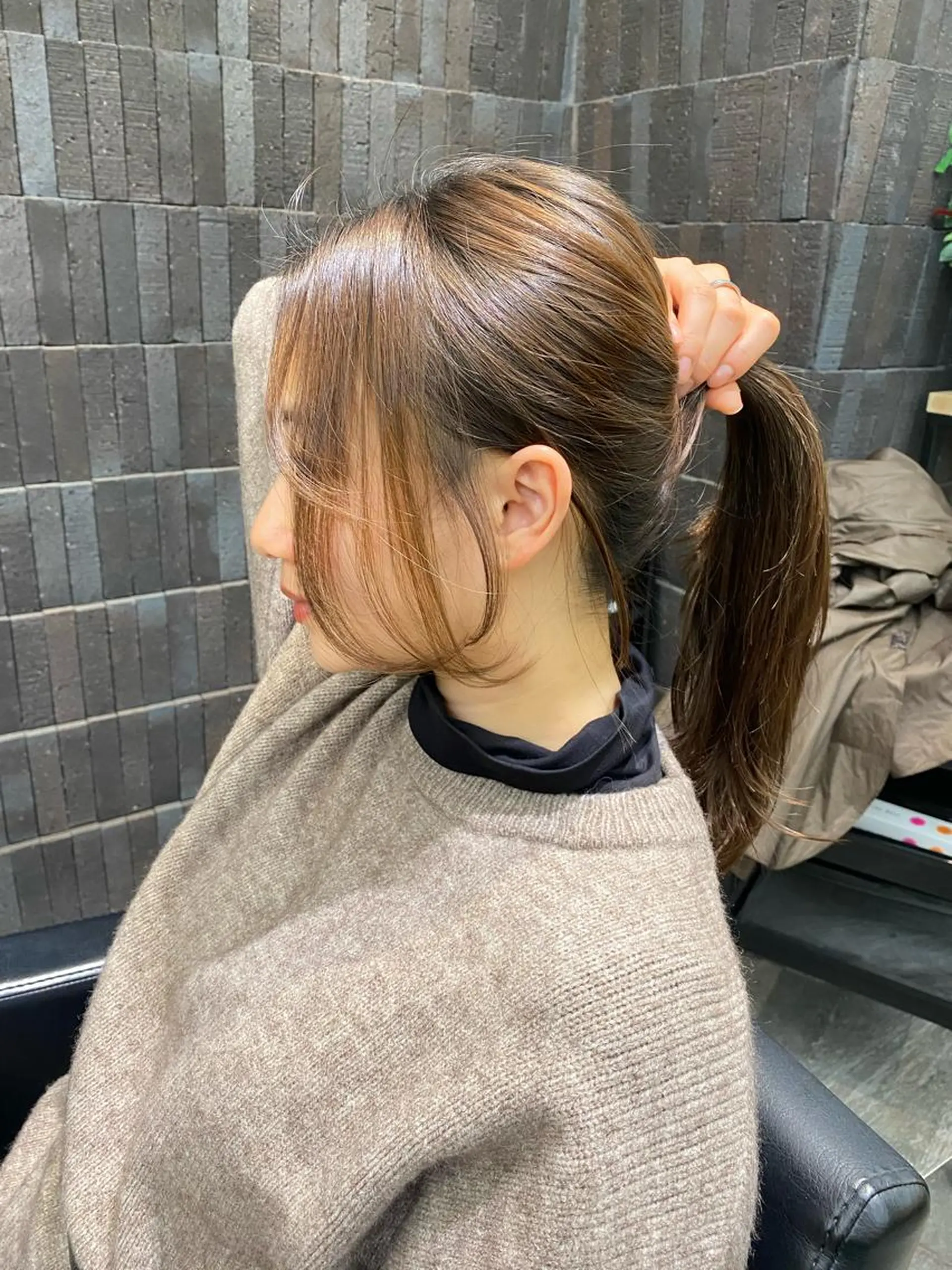 セミロング カラー LATTE  渋谷所属・♡レイヤーカット れお♡のヘアスタイル