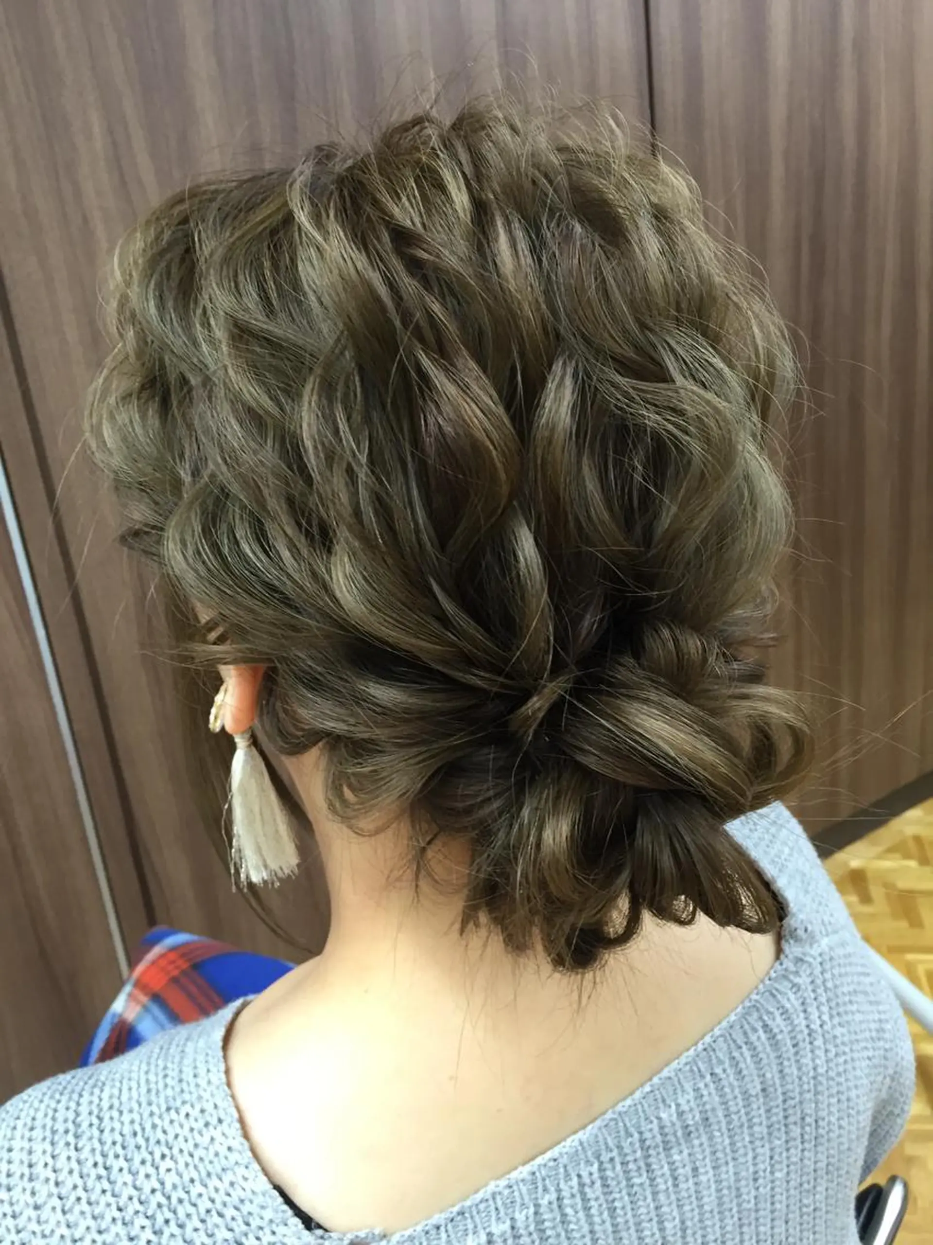 セミロング カラー ヘアアレンジ 永岡 鉄平のヘアスタイル