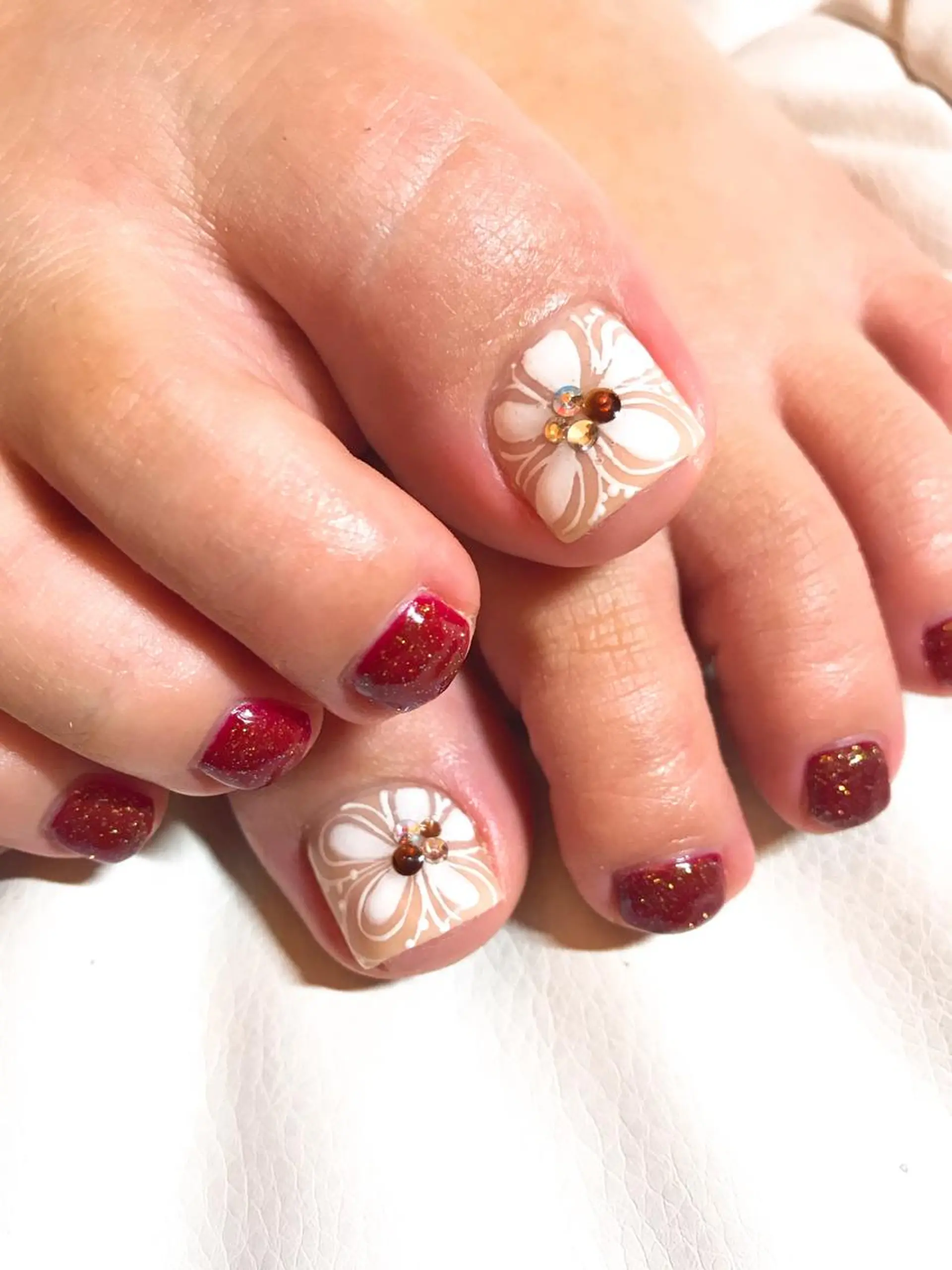 ネイル フットネイル 木槿所属・吉冨 光恵のネイルデザイン