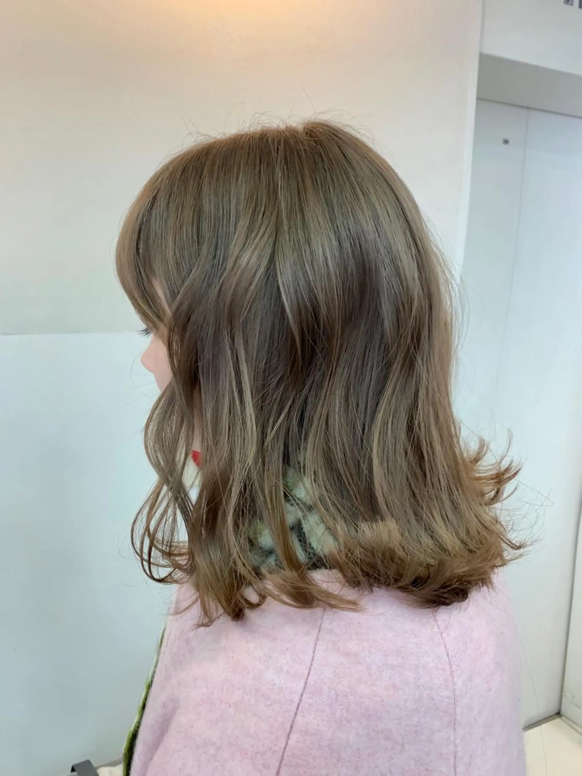 ミディアム カット KOTA HAIR SALON所属・南部 康太のヘアスタイル